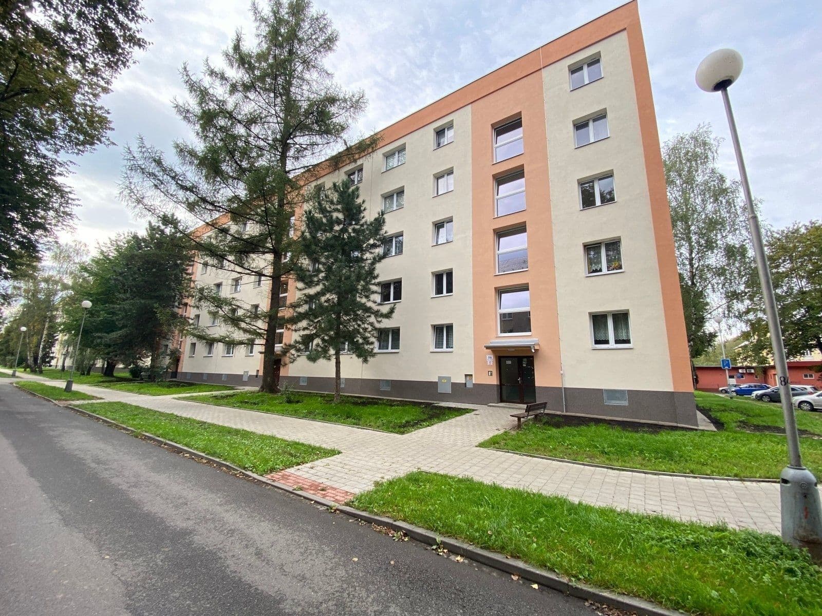 Prenájom bytu 3-izbový 70 m², Holubova, Karviná, Moravskoslezský kraj Prenájom bytu 3-izbový 70 m², Holubova, Karviná, Moravskoslezský kraj