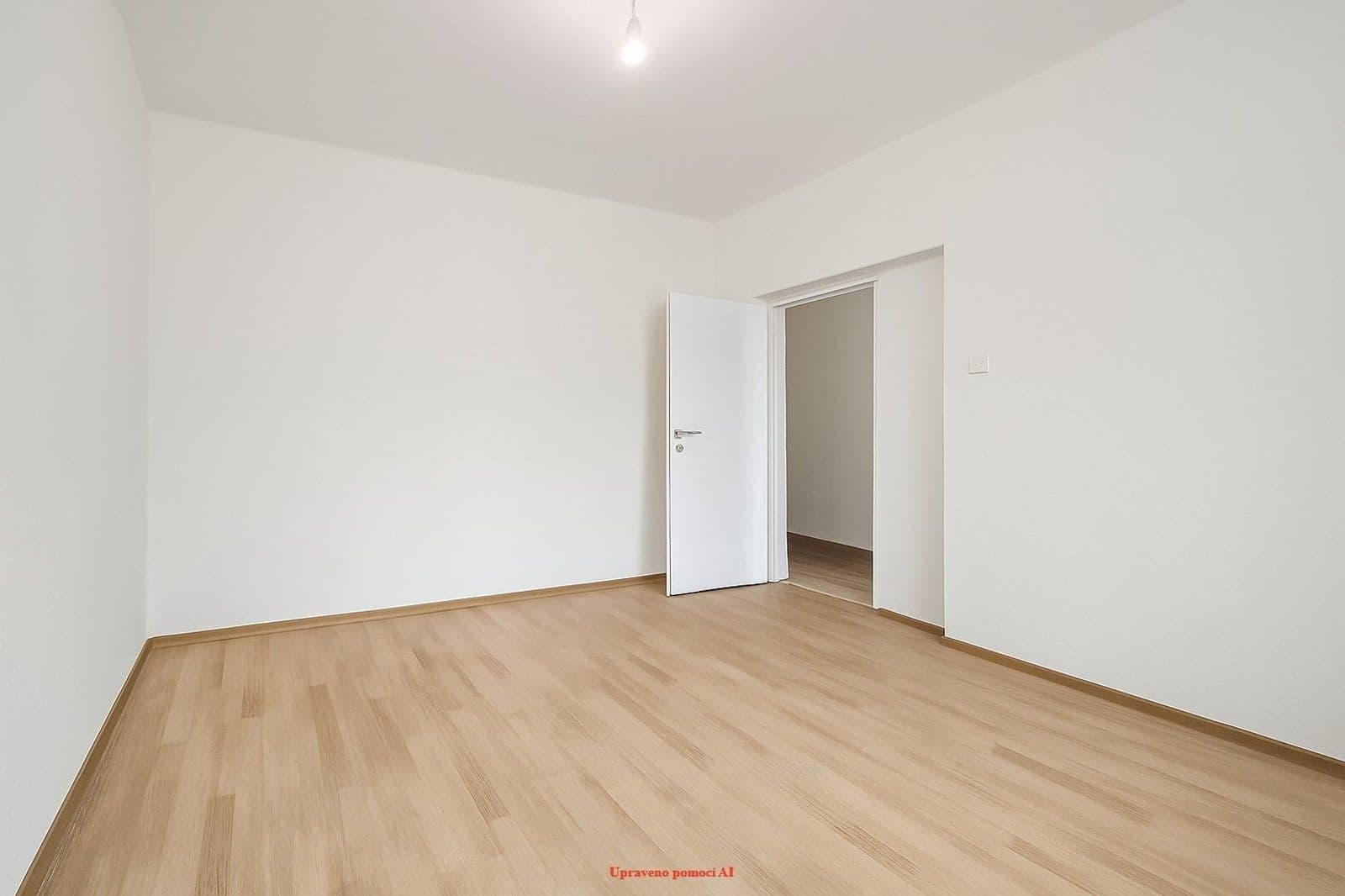 Prenájom bytu 3-izbový 70 m², Holubova, Karviná, Moravskoslezský kraj Prenájom bytu 3-izbový 70 m², Holubova, Karviná, Moravskoslezský kraj