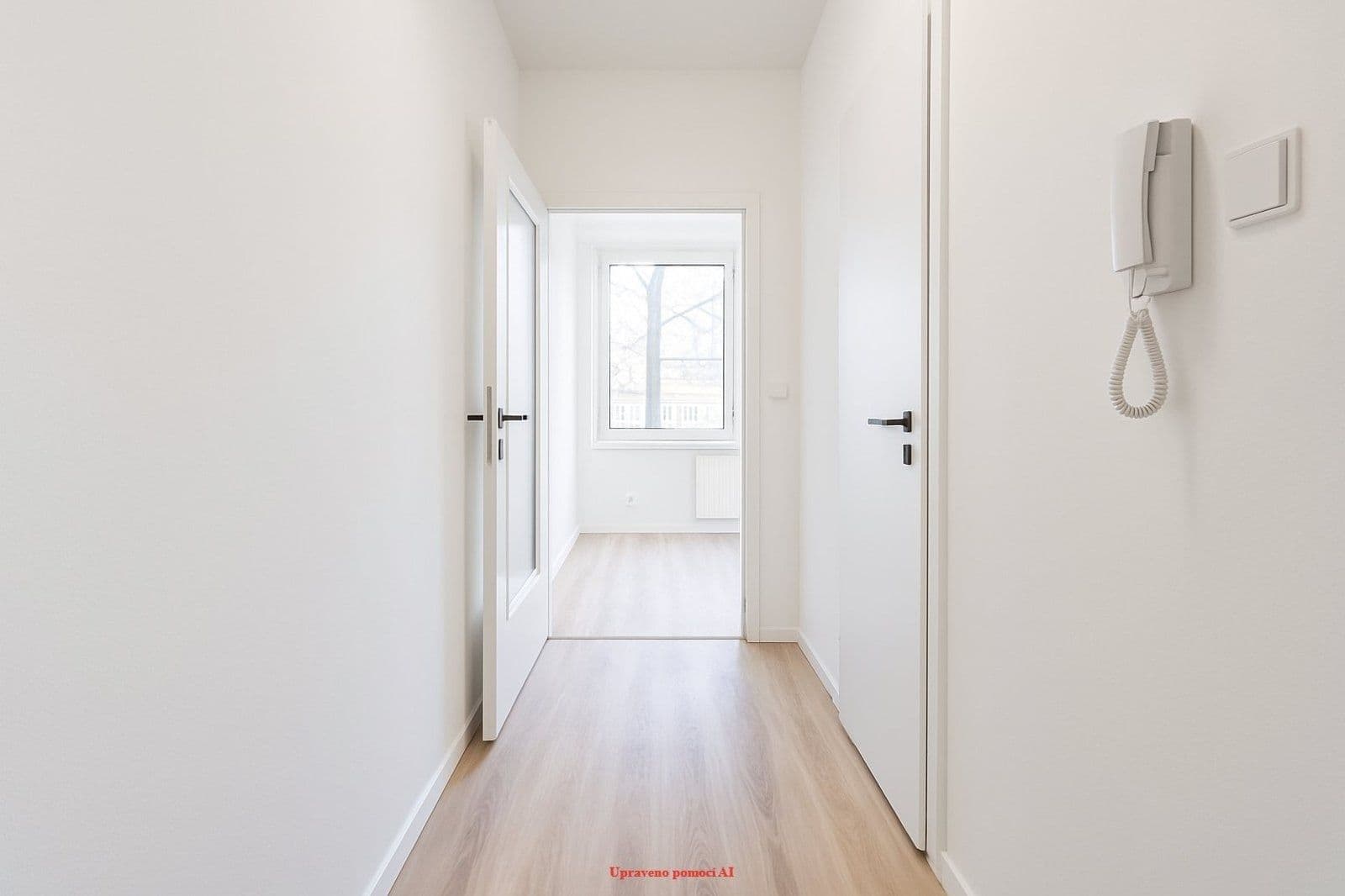 Prenájom bytu 1-izbový 33 m², nám. Republiky, Havířov, Moravskoslezský kraj Prenájom bytu 1-izbový 33 m², nám. Republiky, Havířov, Moravskoslezský kraj