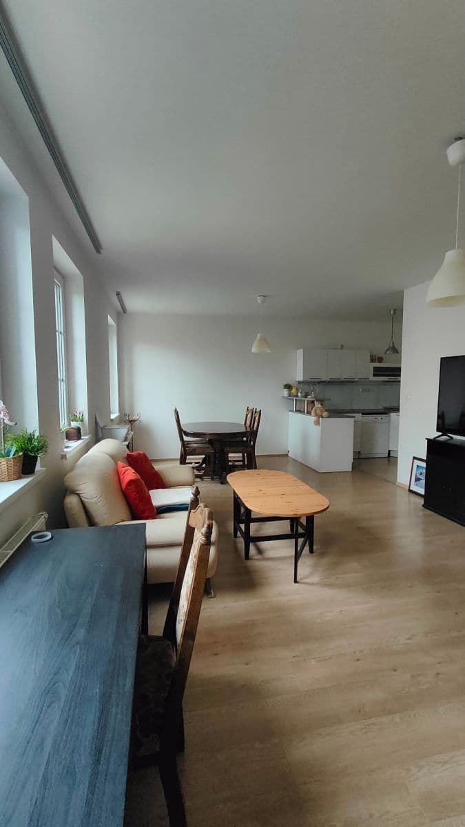 Predaj bytu 2-izbový 85 m², V Zahradách, Beroun, Středočeský kraj Predaj bytu 2-izbový 85 m², V Zahradách, Beroun, Středočeský kraj