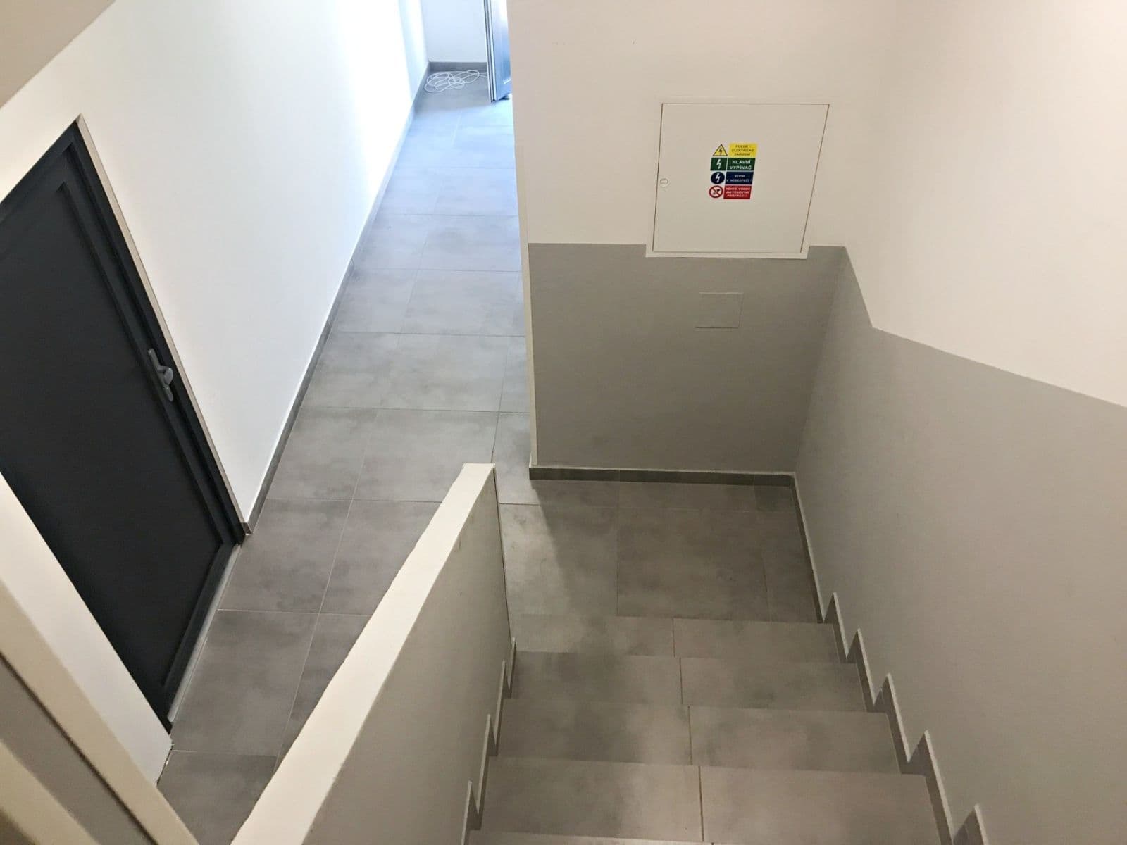 Prenájom bytu 3-izbový 64 m², Nad Vápenkami, Kladno, Středočeský kraj Prenájom bytu 3-izbový 64 m², Nad Vápenkami, Kladno, Středočeský kraj