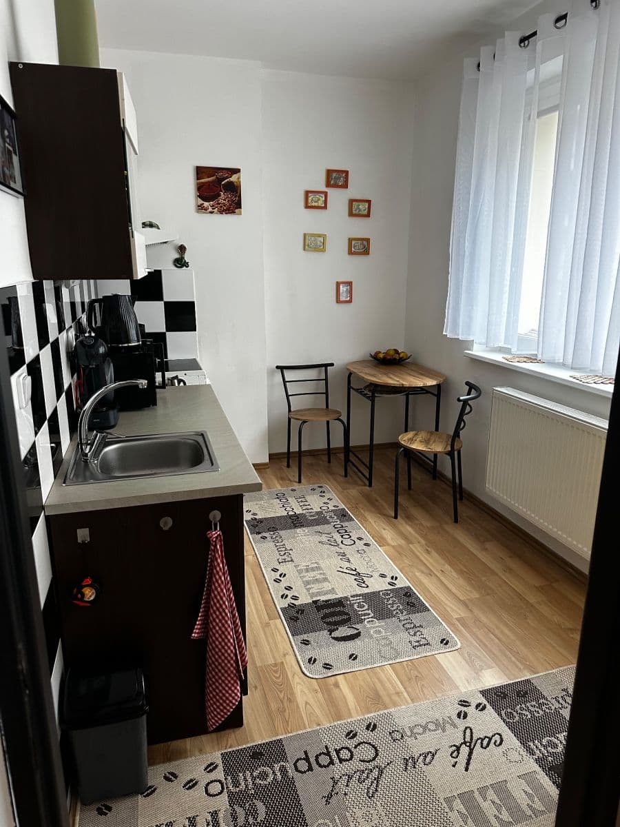 Prenájom bytu 2-izbový 68 m², Vltavská, Štěchovice, Středočeský kraj Prenájom bytu 2-izbový 68 m², Vltavská, Štěchovice, Středočeský kraj