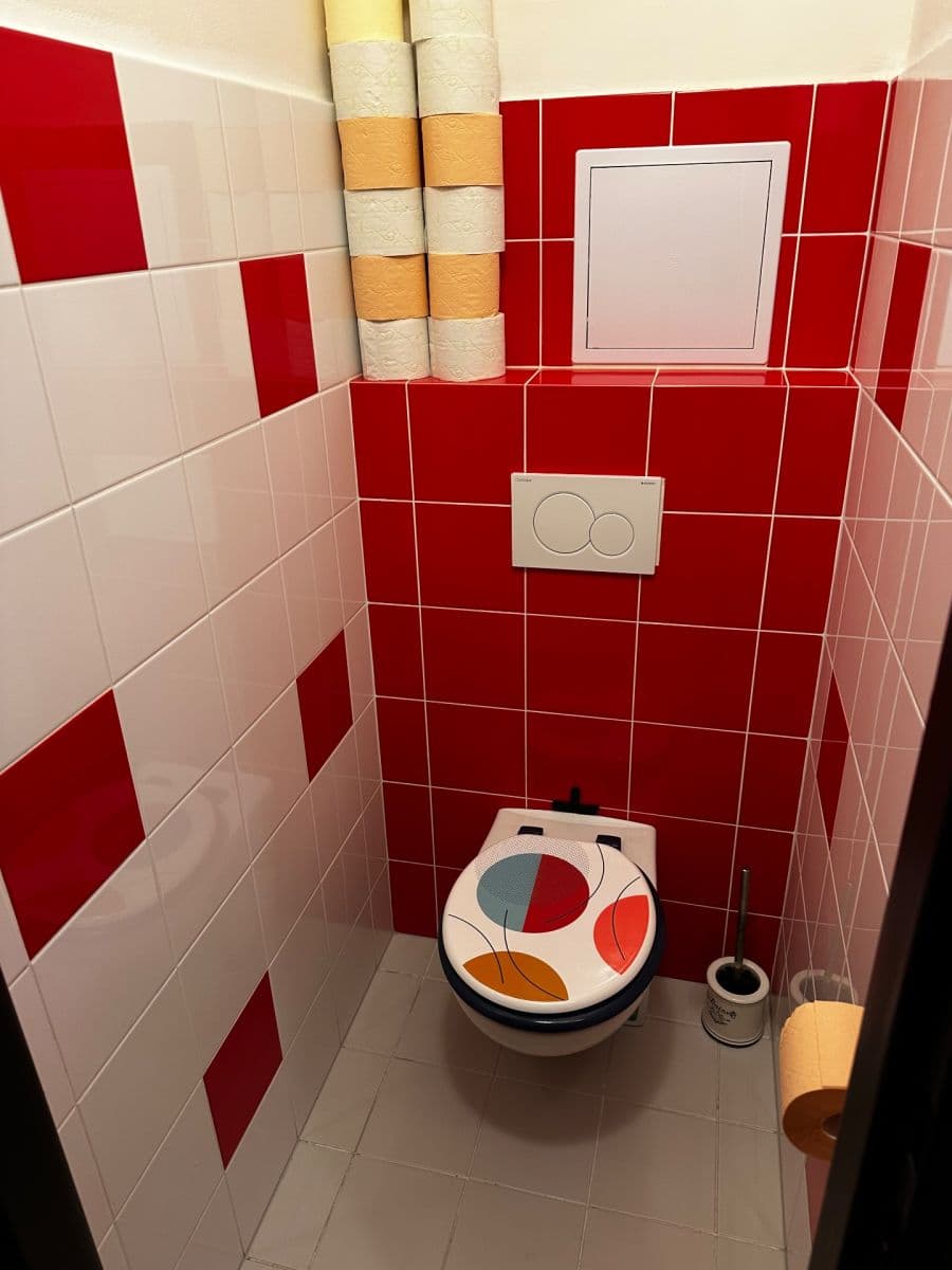 Prenájom bytu 2-izbový 68 m², Vltavská, Štěchovice, Středočeský kraj Prenájom bytu 2-izbový 68 m², Vltavská, Štěchovice, Středočeský kraj