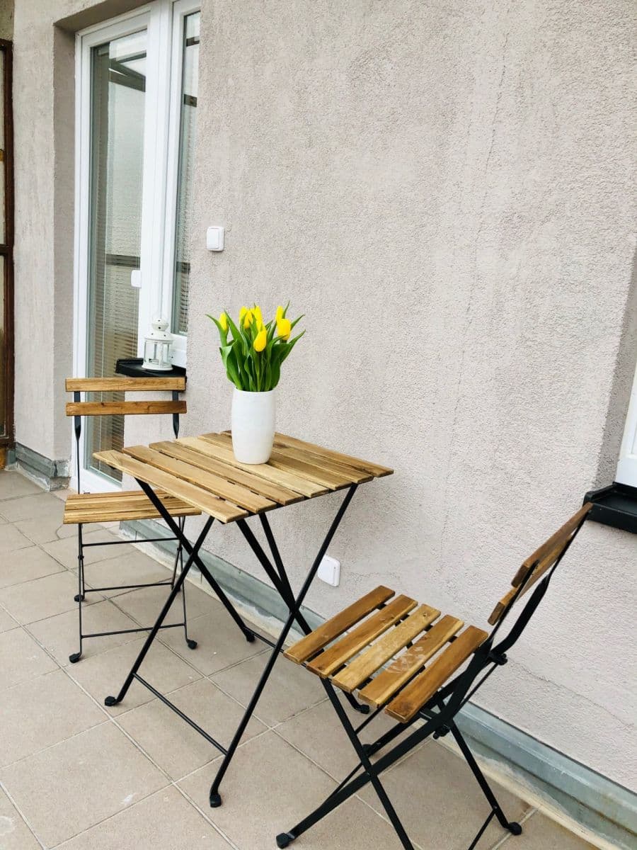 Prenájom bytu 1-izbový 40 m², Kloboučnická, Praha, Praha Prenájom bytu 1-izbový 40 m², Kloboučnická, Praha, Praha