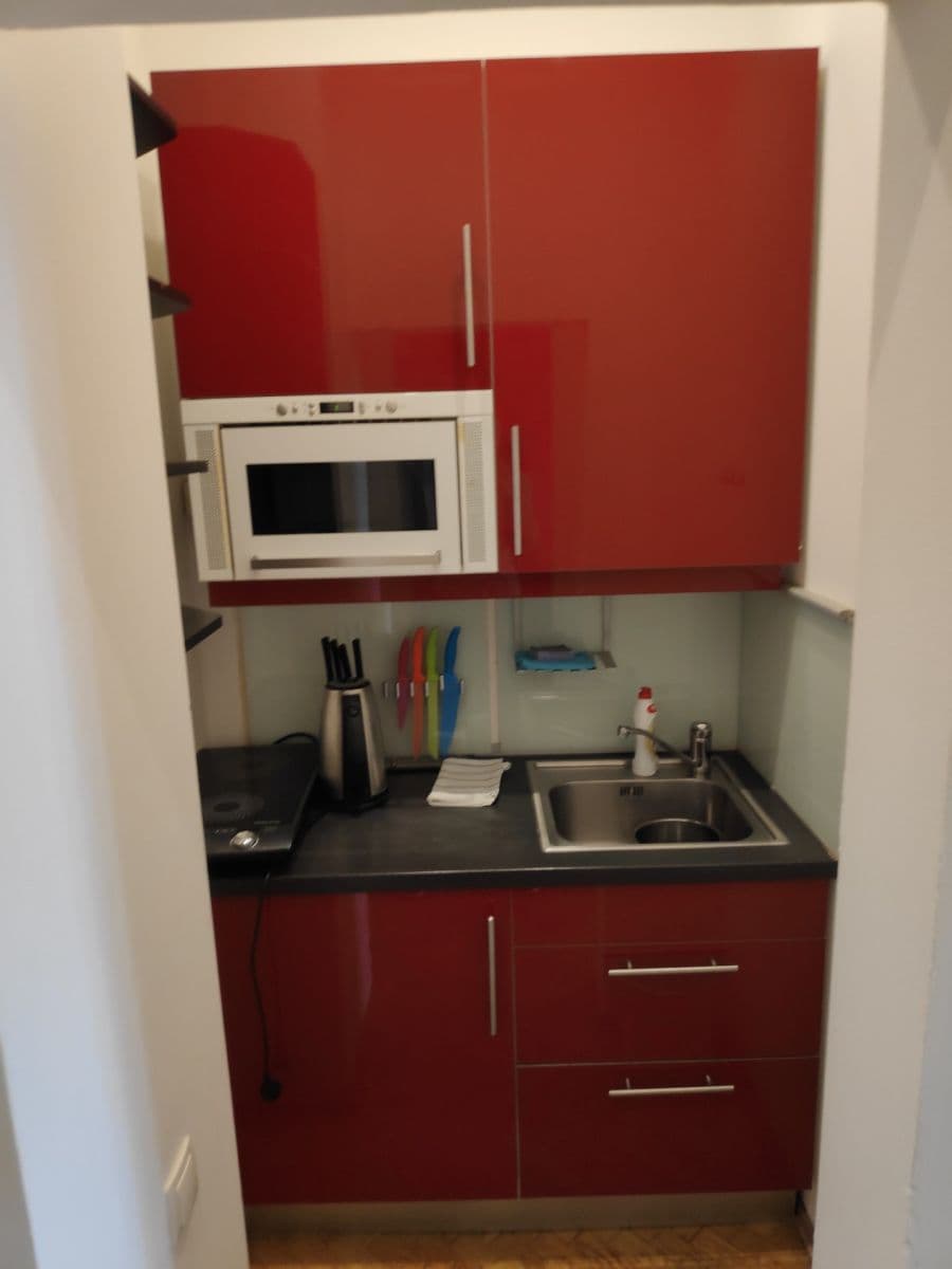 Prenájom bytu 2-izbový 50 m², Na Výtoni, Praha, Praha Prenájom bytu 2-izbový 50 m², Na Výtoni, Praha, Praha