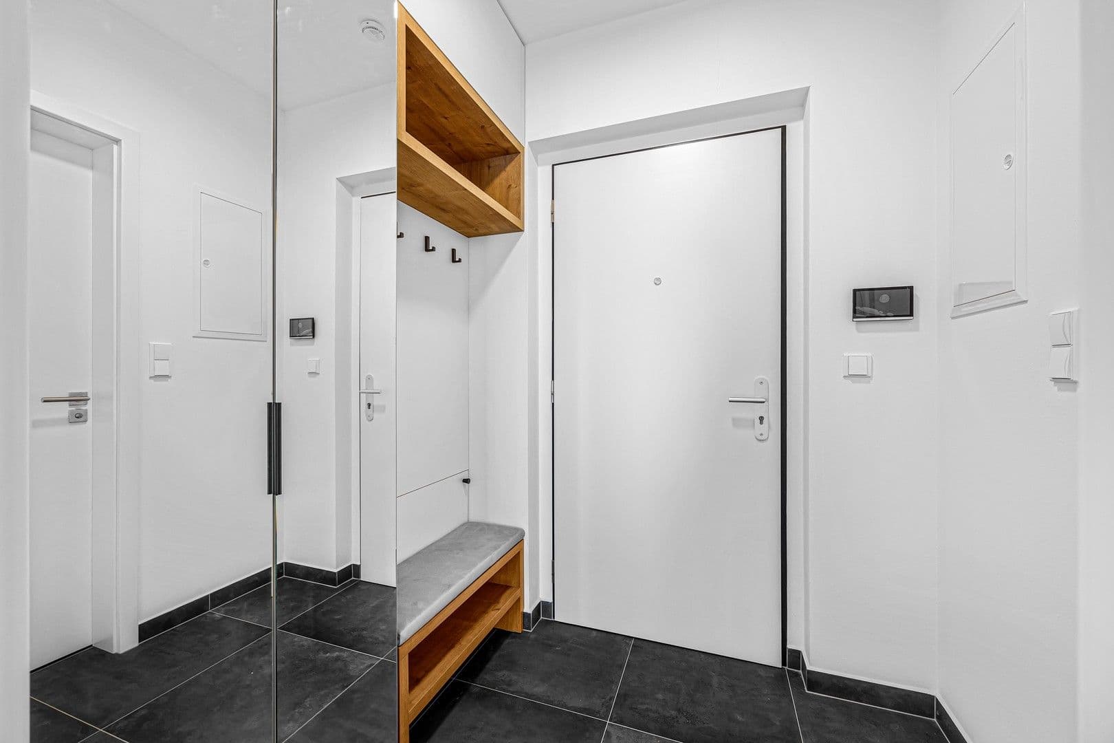 Prenájom bytu 2-izbový 42 m², Pekařova, Praha, Praha Prenájom bytu 2-izbový 42 m², Pekařova, Praha, Praha