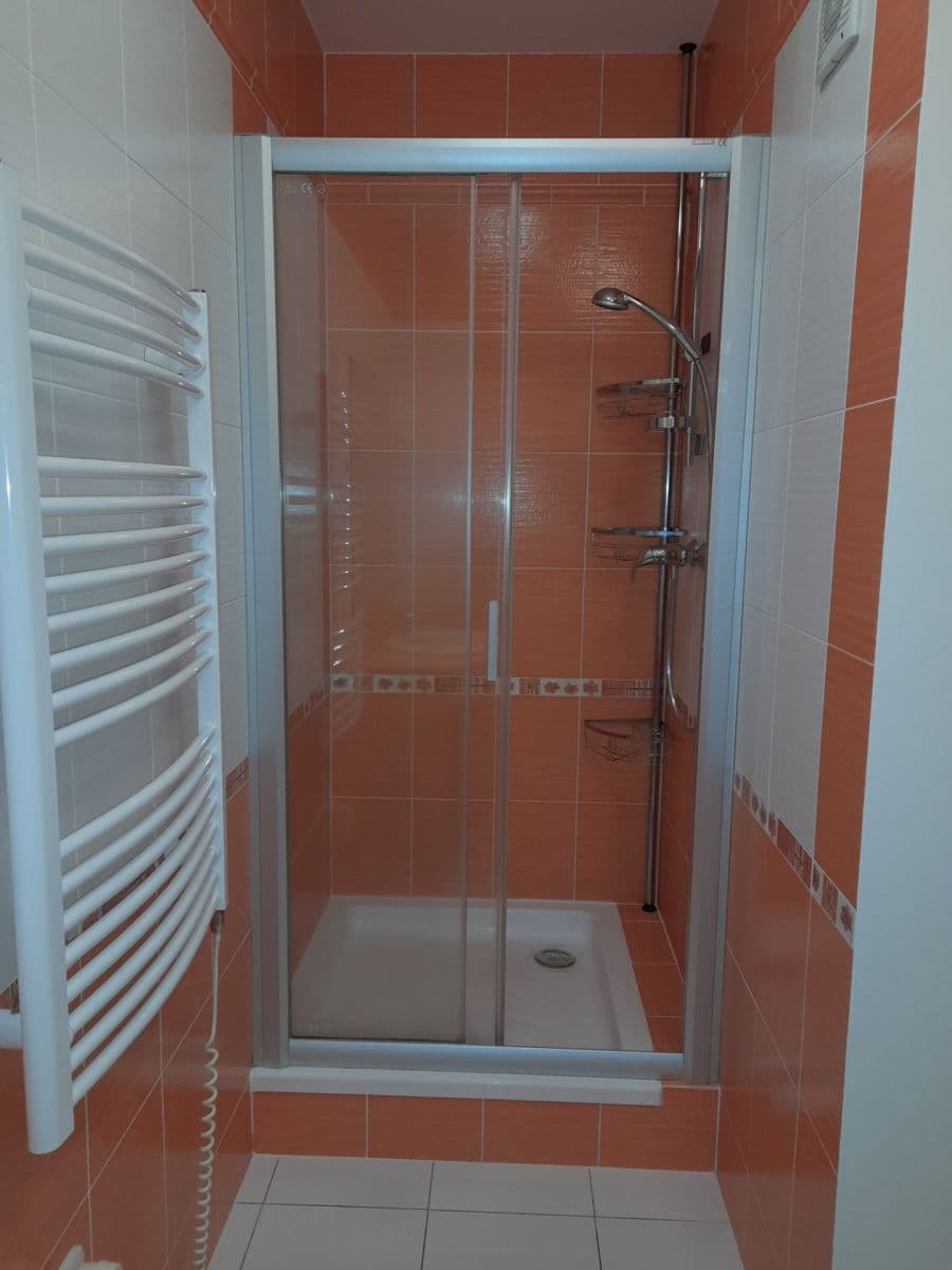 Prenájom bytu 2-izbový 68 m², Zárubova, Praha, Praha Prenájom bytu 2-izbový 68 m², Zárubova, Praha, Praha