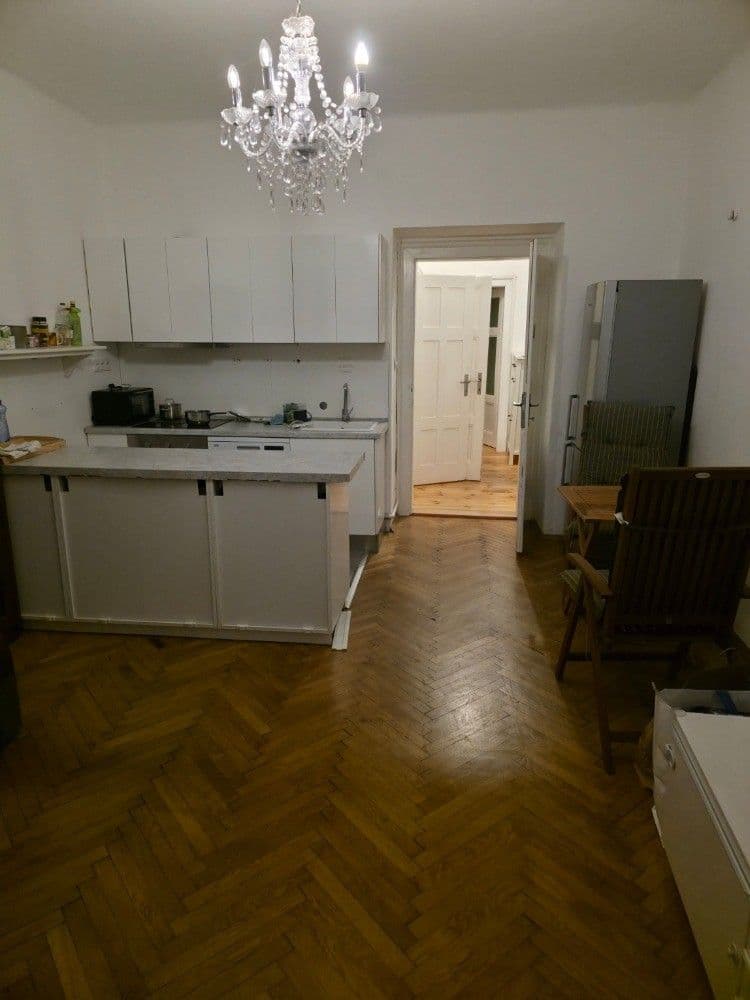 Predaj bytu 2-izbový 55 m², Písecká, Praha, Praha Predaj bytu 2-izbový 55 m², Písecká, Praha, Praha