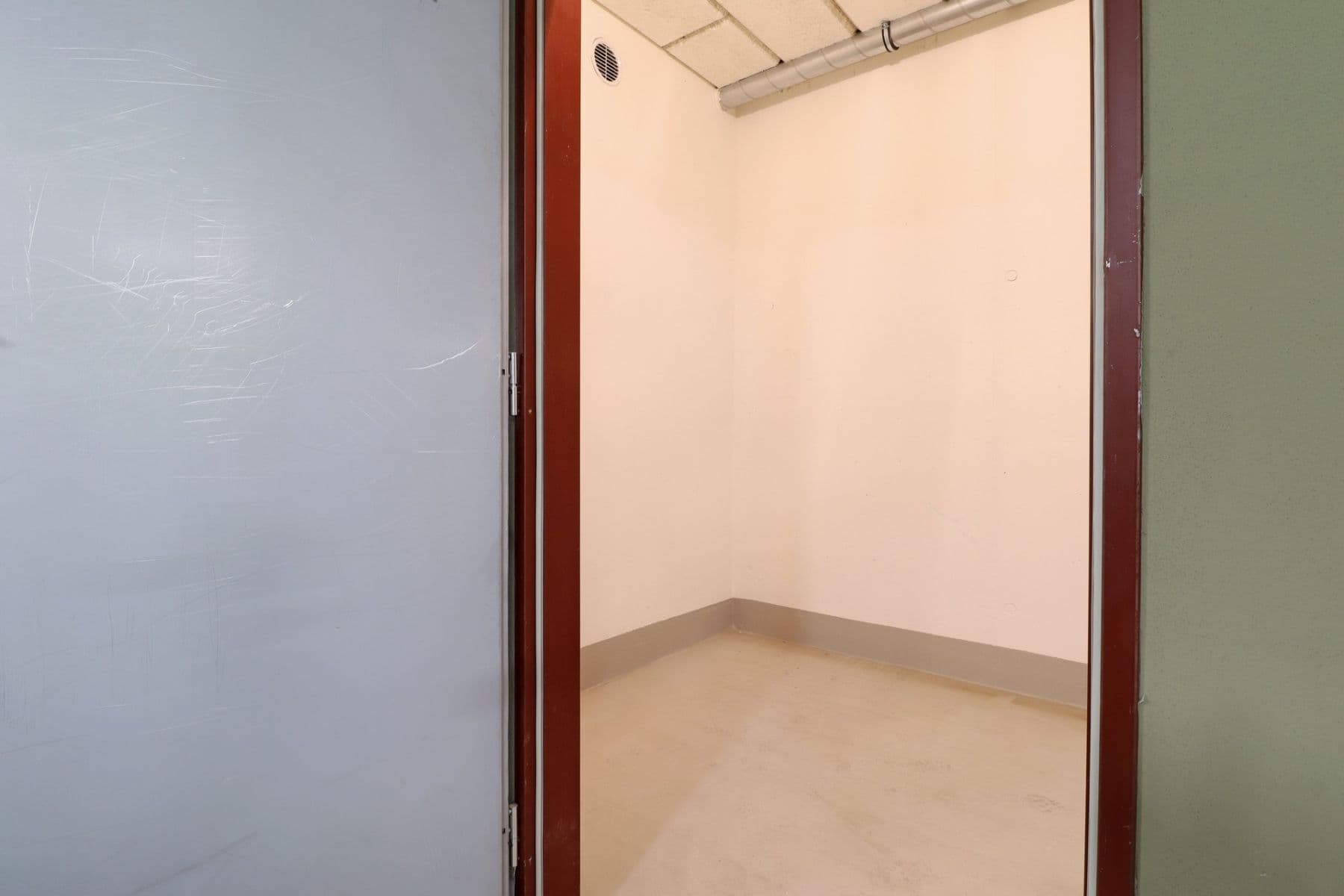 Prenájom bytu 2-izbový 54 m², Spojovací, Praha, Praha Prenájom bytu 2-izbový 54 m², Spojovací, Praha, Praha