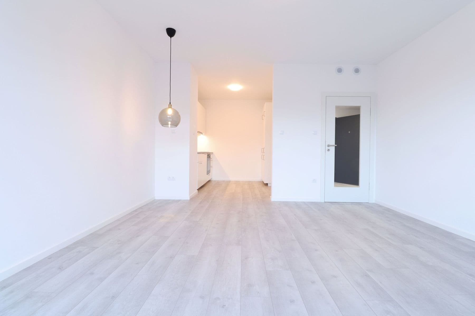 Prenájom bytu 2-izbový 54 m², Spojovací, Praha, Praha Prenájom bytu 2-izbový 54 m², Spojovací, Praha, Praha