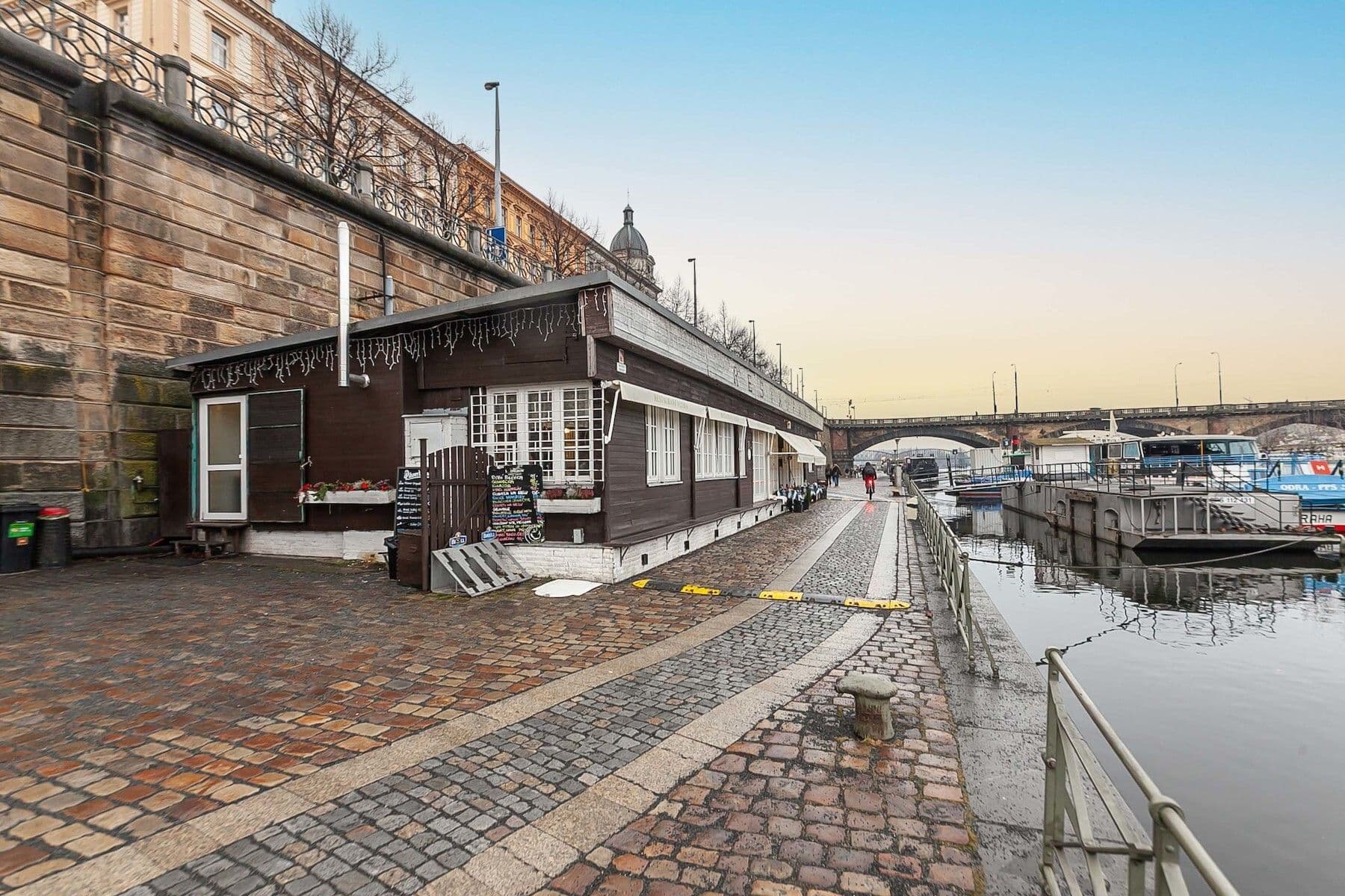 Predaj bytu 2-izbový 45 m², Dittrichova, Praha, Praha Predaj bytu 2-izbový 45 m², Dittrichova, Praha, Praha