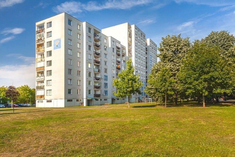 Prenájom bytu 2-izbový 46 m², Lonkova, Pardubice, Pardubický kraj Prenájom bytu 2-izbový 46 m², Lonkova, Pardubice, Pardubický kraj