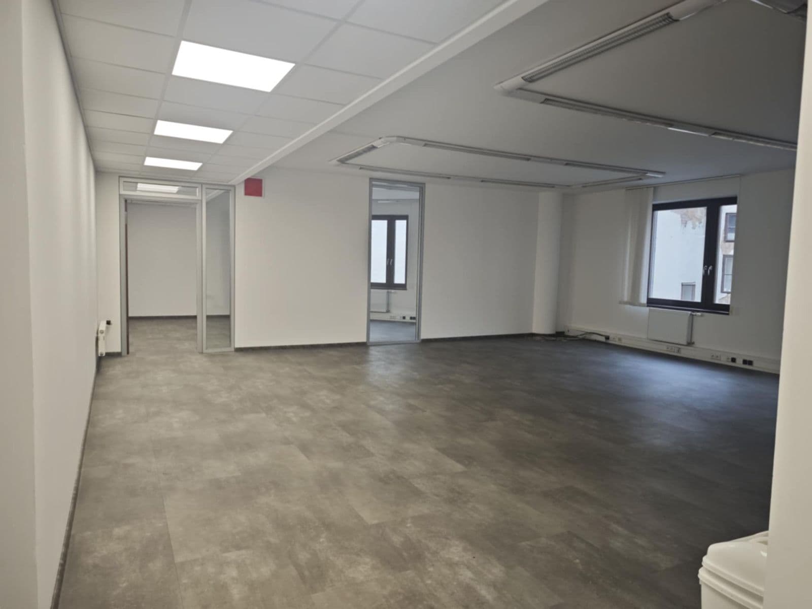 Prenájom kancelárie 186 m², Na Poříčí, Praha, Praha Prenájom kancelárie 186 m², Na Poříčí, Praha, Praha