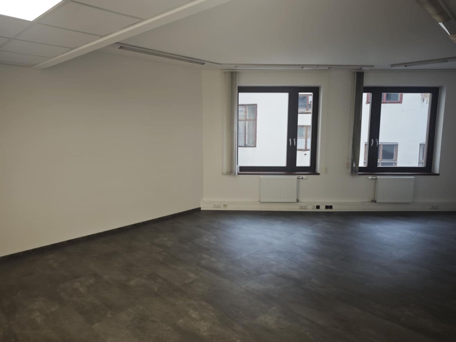 Prenájom kancelárie 186 m², Na Poříčí, Praha, Praha Prenájom kancelárie 186 m², Na Poříčí, Praha, Praha