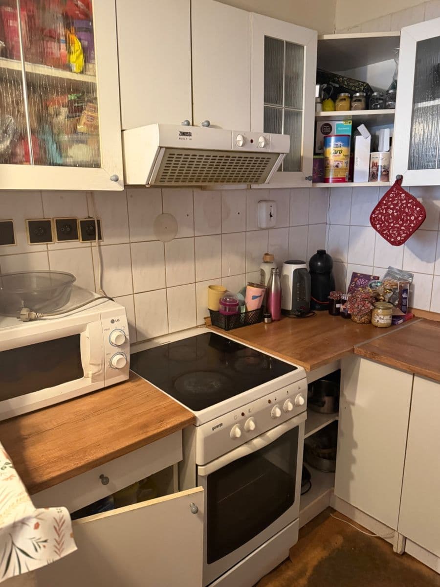 Predaj bytu 1-izbový 33 m², Sevastopolská, Praha, Praha Predaj bytu 1-izbový 33 m², Sevastopolská, Praha, Praha