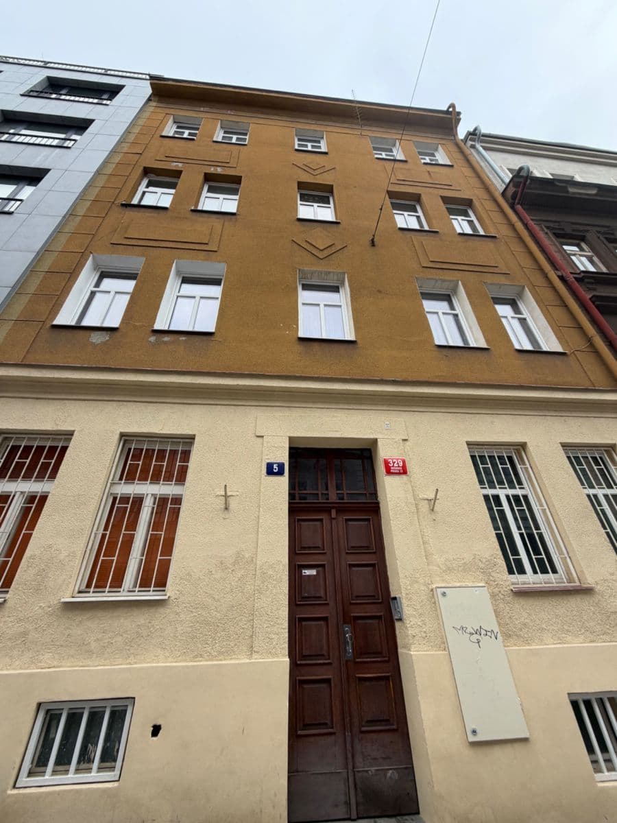 Predaj bytu 1-izbový 33 m², Sevastopolská, Praha, Praha Predaj bytu 1-izbový 33 m², Sevastopolská, Praha, Praha