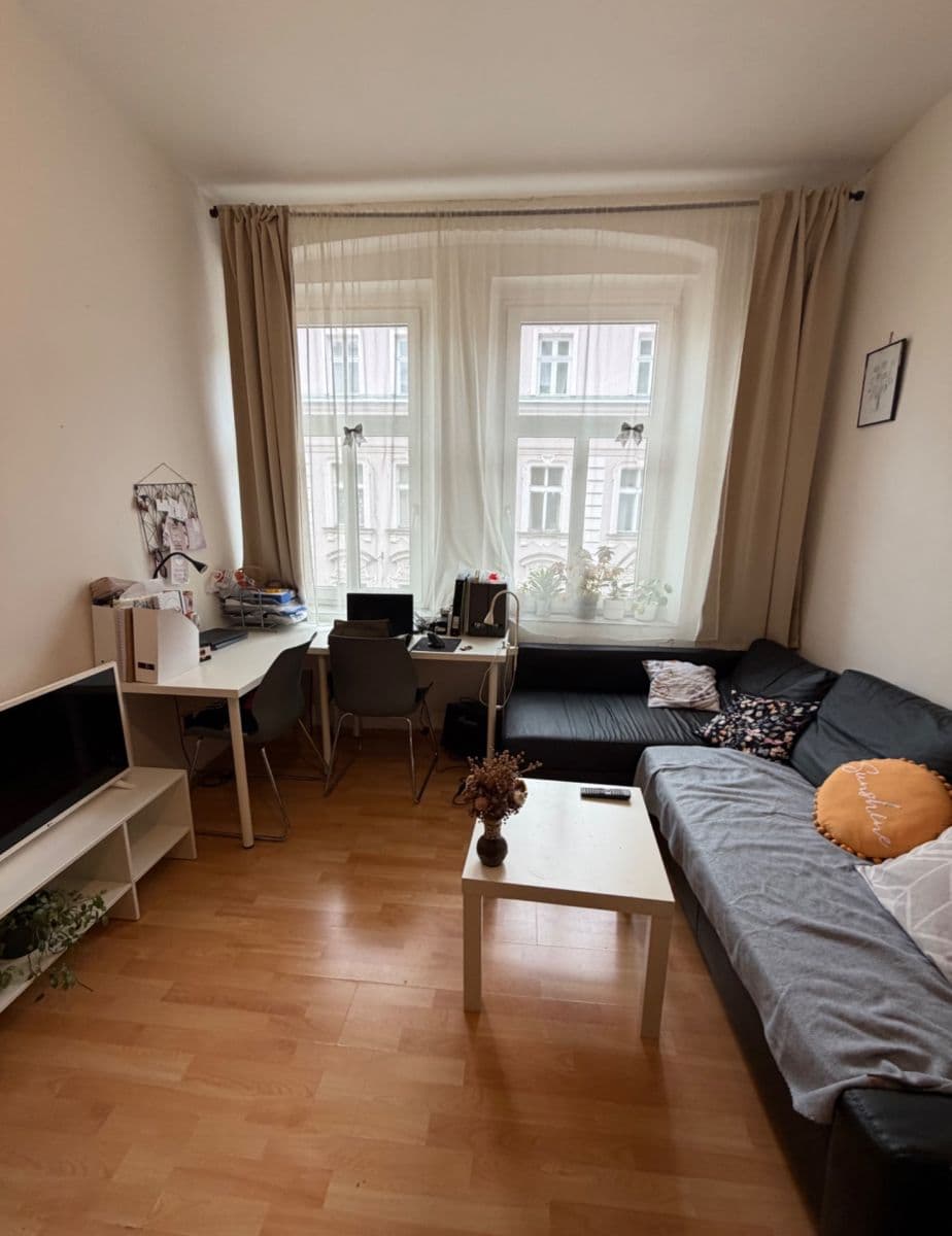 Predaj bytu 1-izbový 33 m², Sevastopolská, Praha, Praha Predaj bytu 1-izbový 33 m², Sevastopolská, Praha, Praha
