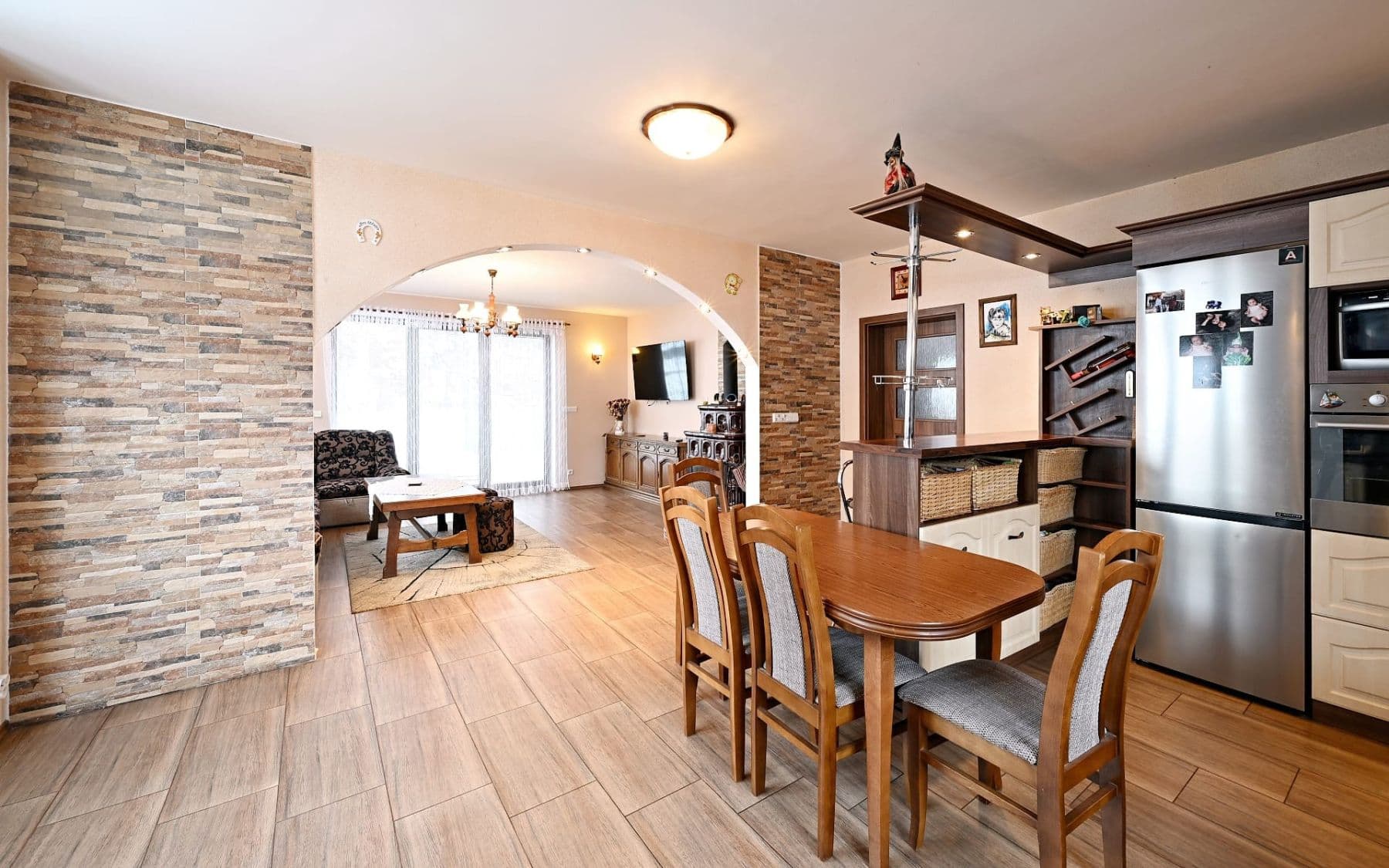 Predaj domu 163 m², pozemek 777 m², Slatina, Středočeský kraj Predaj domu 163 m², pozemek 777 m², Slatina, Středočeský kraj