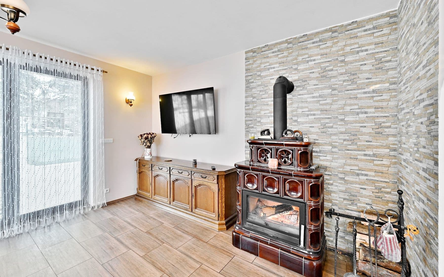 Predaj domu 163 m², pozemek 777 m², Slatina, Středočeský kraj Predaj domu 163 m², pozemek 777 m², Slatina, Středočeský kraj