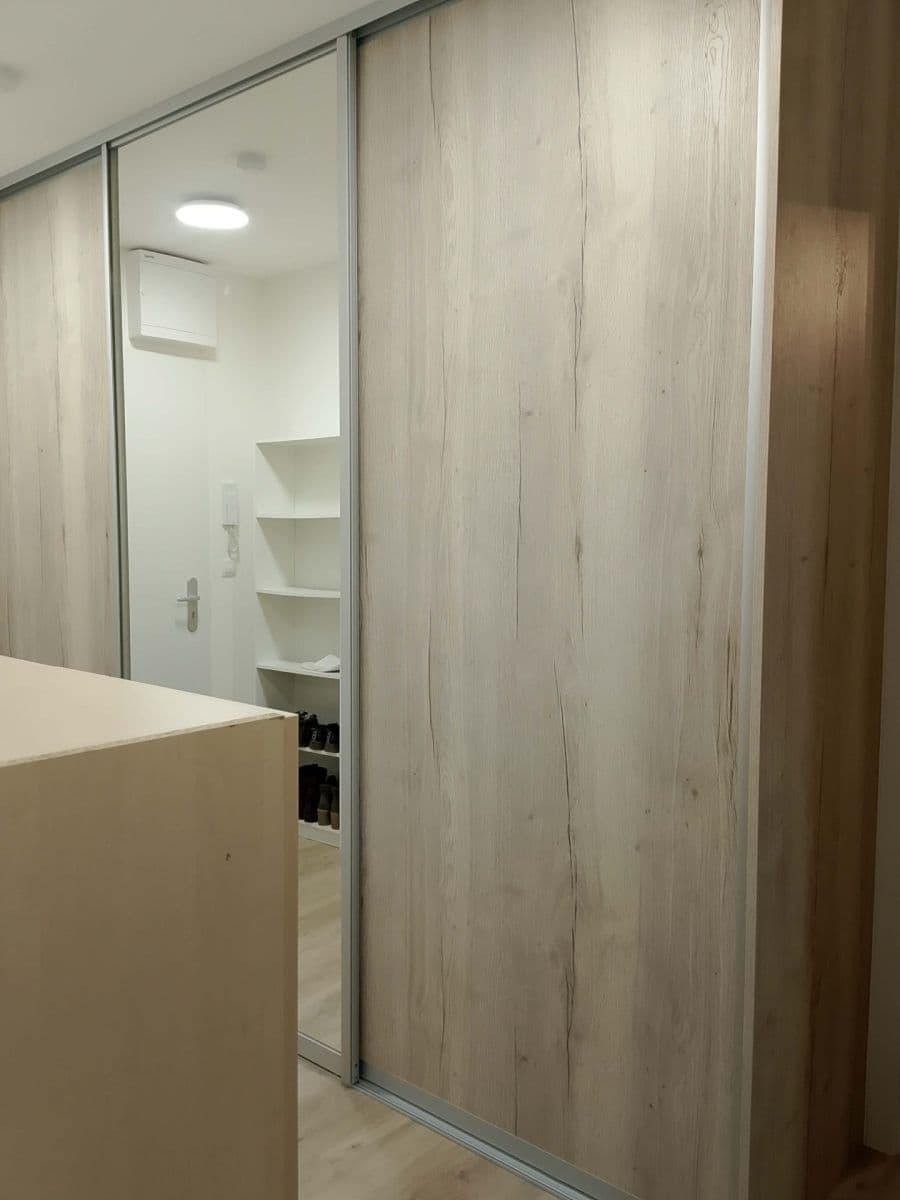 Predaj bytu 2-izbový 51 m², Záhoří, Kuřim, Jihomoravský kraj Predaj bytu 2-izbový 51 m², Záhoří, Kuřim, Jihomoravský kraj