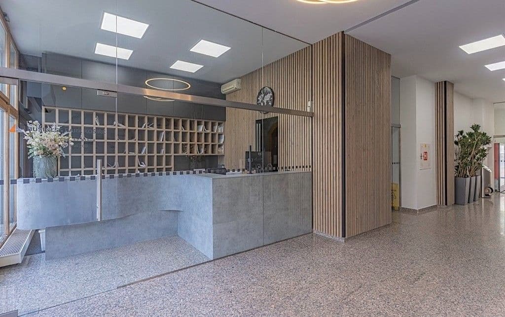 Prenájom kancelárie 22 m², Jenišovská, Praha, Praha Prenájom kancelárie 22 m², Jenišovská, Praha, Praha