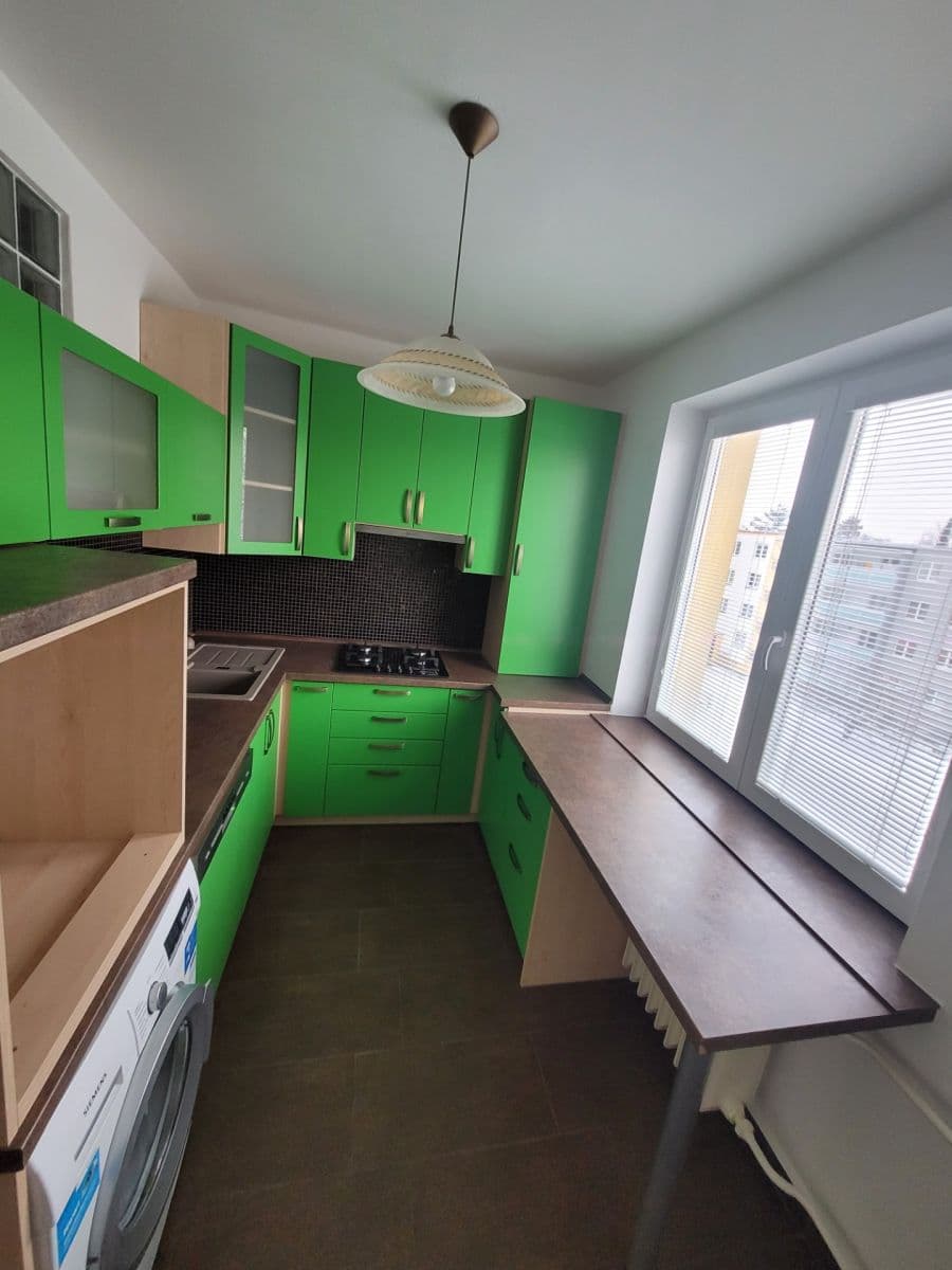 Predaj bytu 4-izbový 72 m², Žilinská, Ostrava, Moravskoslezský kraj Predaj bytu 4-izbový 72 m², Žilinská, Ostrava, Moravskoslezský kraj