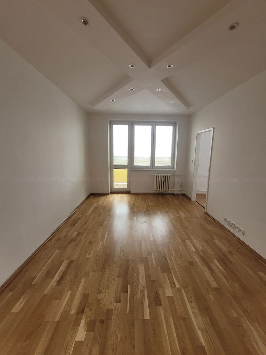 Predaj bytu 4-izbový 72 m², Žilinská, Ostrava, Moravskoslezský kraj Predaj bytu 4-izbový 72 m², Žilinská, Ostrava, Moravskoslezský kraj