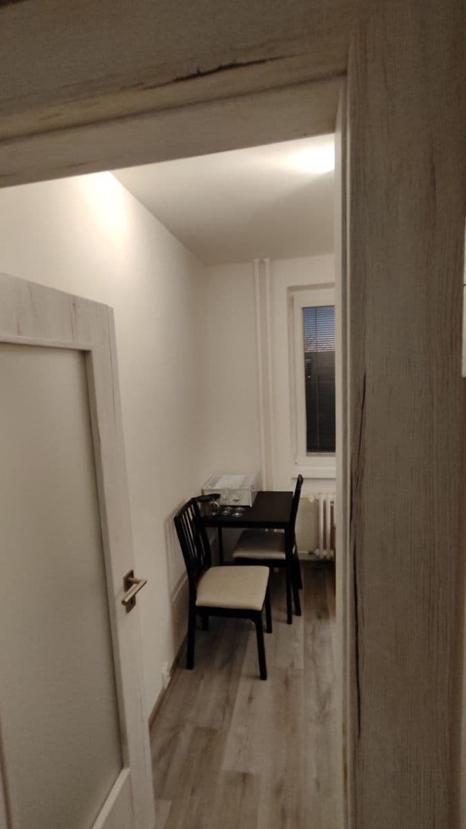 Prenájom bytu 2-izbový 53 m², Tupolevova, Praha, Praha Prenájom bytu 2-izbový 53 m², Tupolevova, Praha, Praha