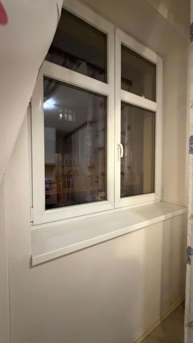 Prenájom bytu 2-izbový 32 m², Písecká, Praha, Praha Prenájom bytu 2-izbový 32 m², Písecká, Praha, Praha