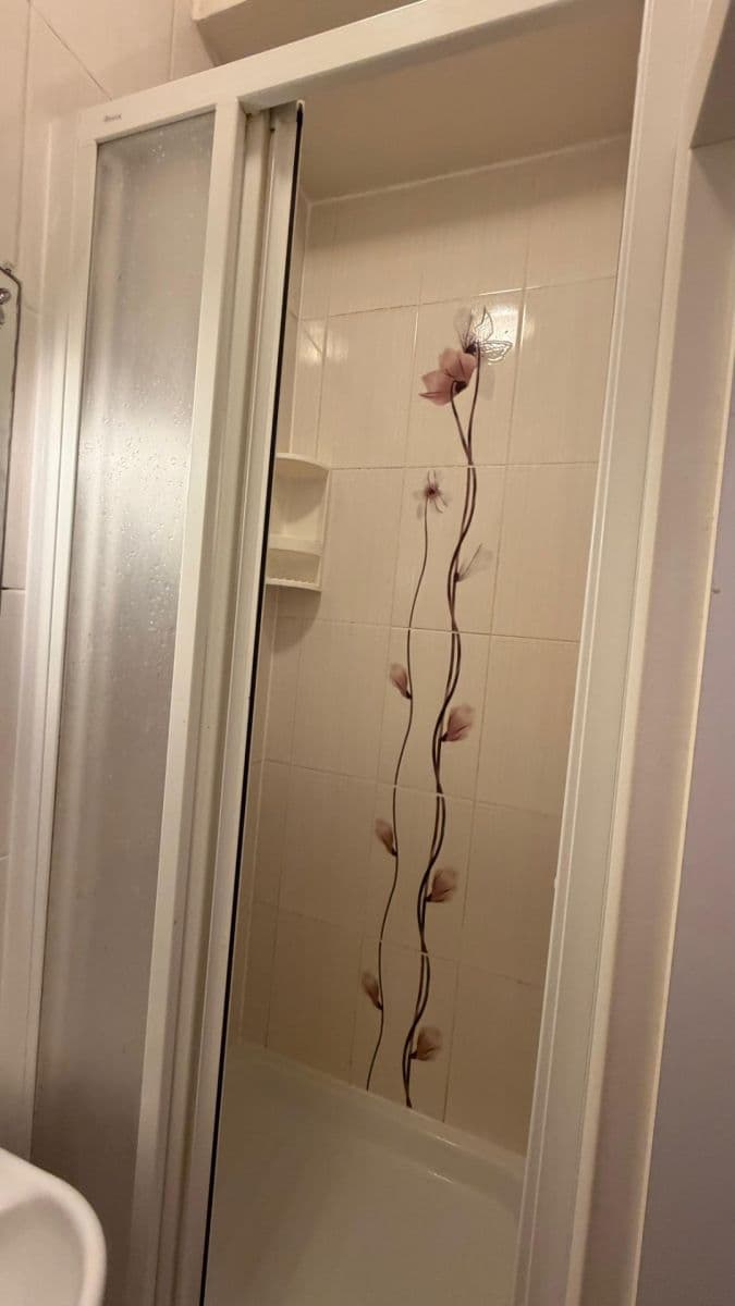 Prenájom bytu 2-izbový 32 m², Písecká, Praha, Praha Prenájom bytu 2-izbový 32 m², Písecká, Praha, Praha