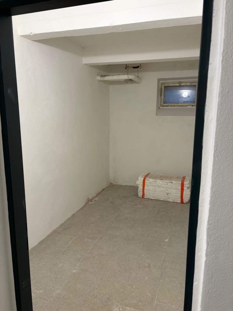 Prenájom bytu 3-izbový 62 m², Revoluční, Žďár nad Sázavou, Kraj Vysočina Prenájom bytu 3-izbový 62 m², Revoluční, Žďár nad Sázavou, Kraj Vysočina