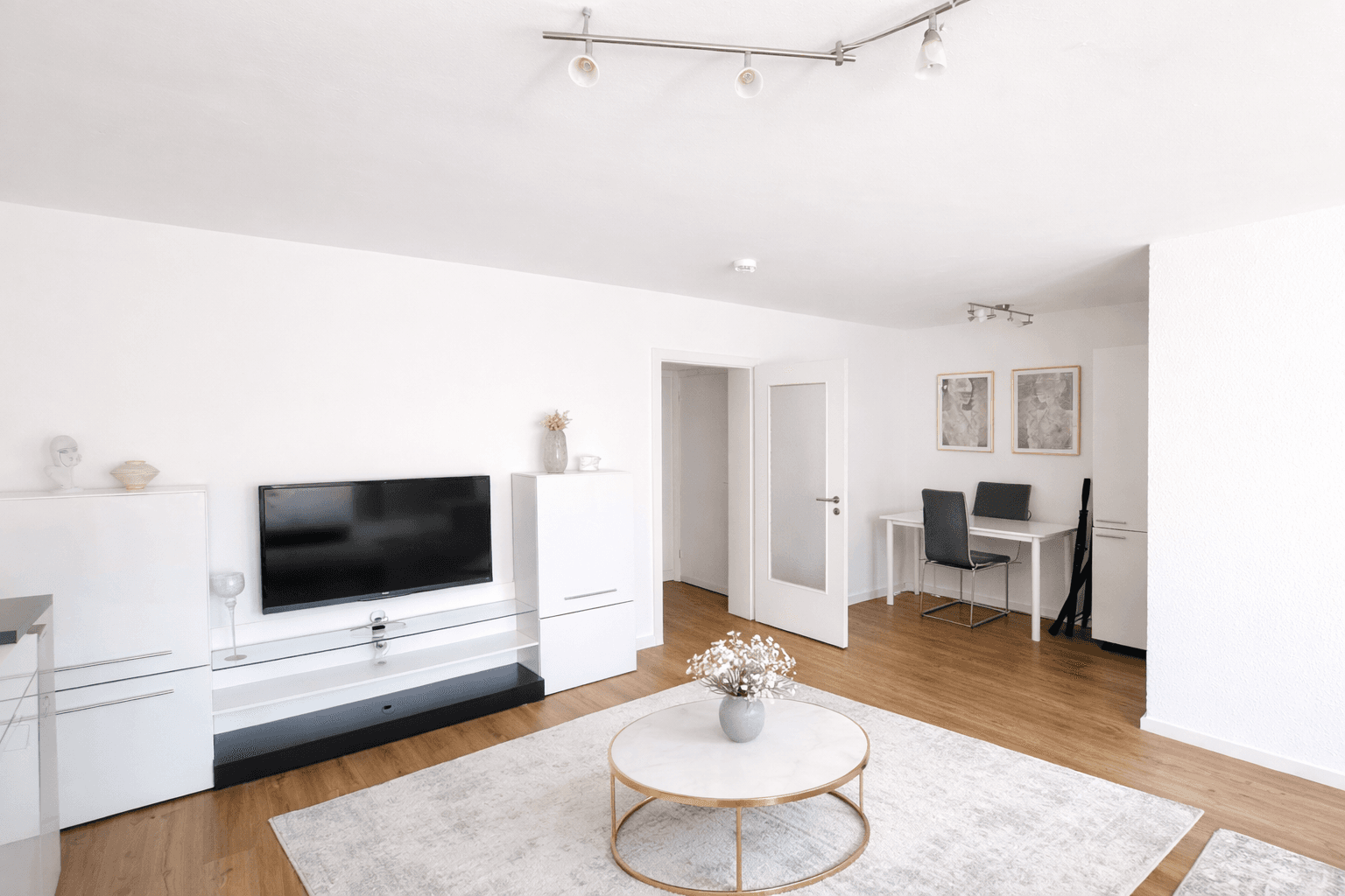 Predaj bytu 2-izbový 55 m², Köln, Severné Porýnie - Westfálsko Predaj bytu 2-izbový 55 m², Köln, Severné Porýnie - Westfálsko