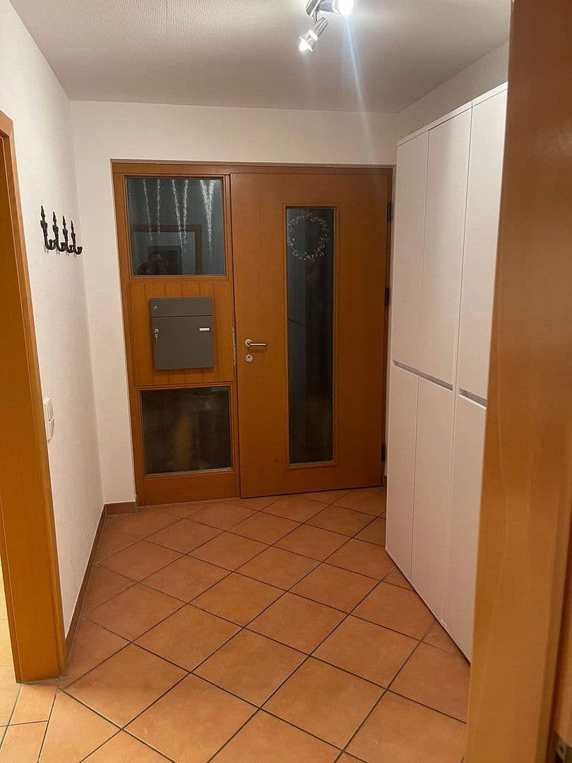 Prenájom kancelárie 8 m², Eberstaler Str, 26, Ingelfingen, Bádensko-Wurttembersko Prenájom kancelárie 8 m², Eberstaler Str, 26, Ingelfingen, Bádensko-Wurttembersko