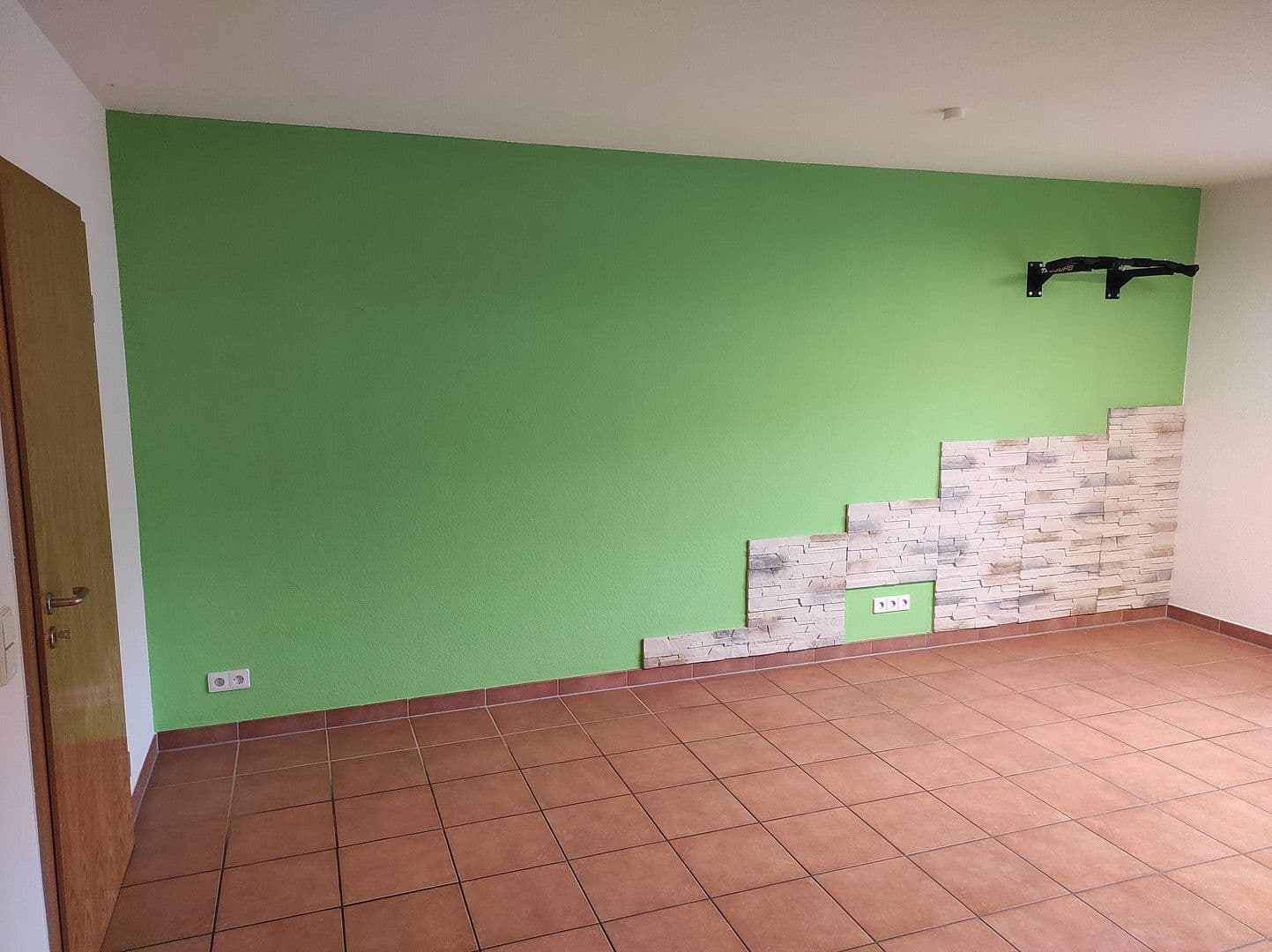 Prenájom kancelárie 8 m², Eberstaler Str, 26, Ingelfingen, Bádensko-Wurttembersko Prenájom kancelárie 8 m², Eberstaler Str, 26, Ingelfingen, Bádensko-Wurttembersko