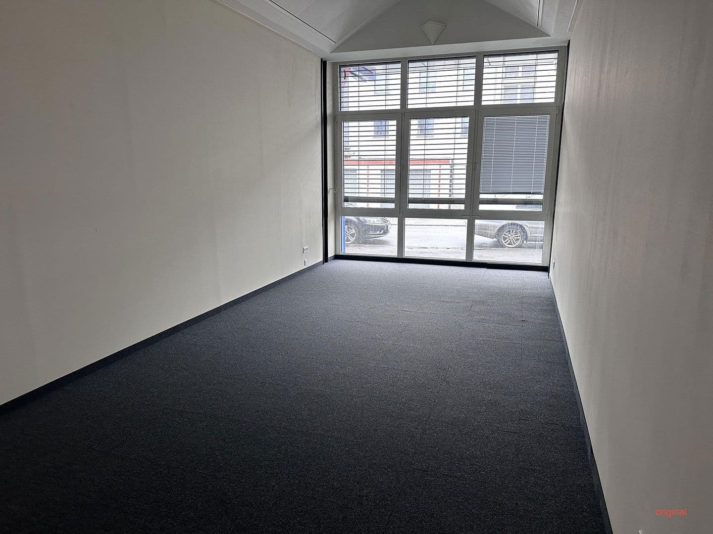 Prenájom kancelárie 25 m², Franz-Lenze-Straße 69, Duisburg, Severné Porýnie - Westfálsko Prenájom kancelárie 25 m², Franz-Lenze-Straße 69, Duisburg, Severné Porýnie - Westfálsko