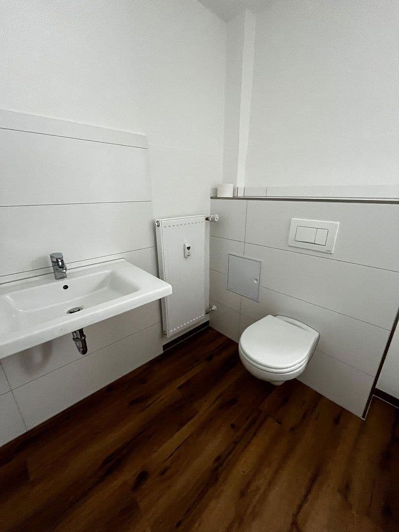 Prenájom bytu 2-izbový 47 m², Albstadt, Bádensko-Wurttembersko Prenájom bytu 2-izbový 47 m², Albstadt, Bádensko-Wurttembersko