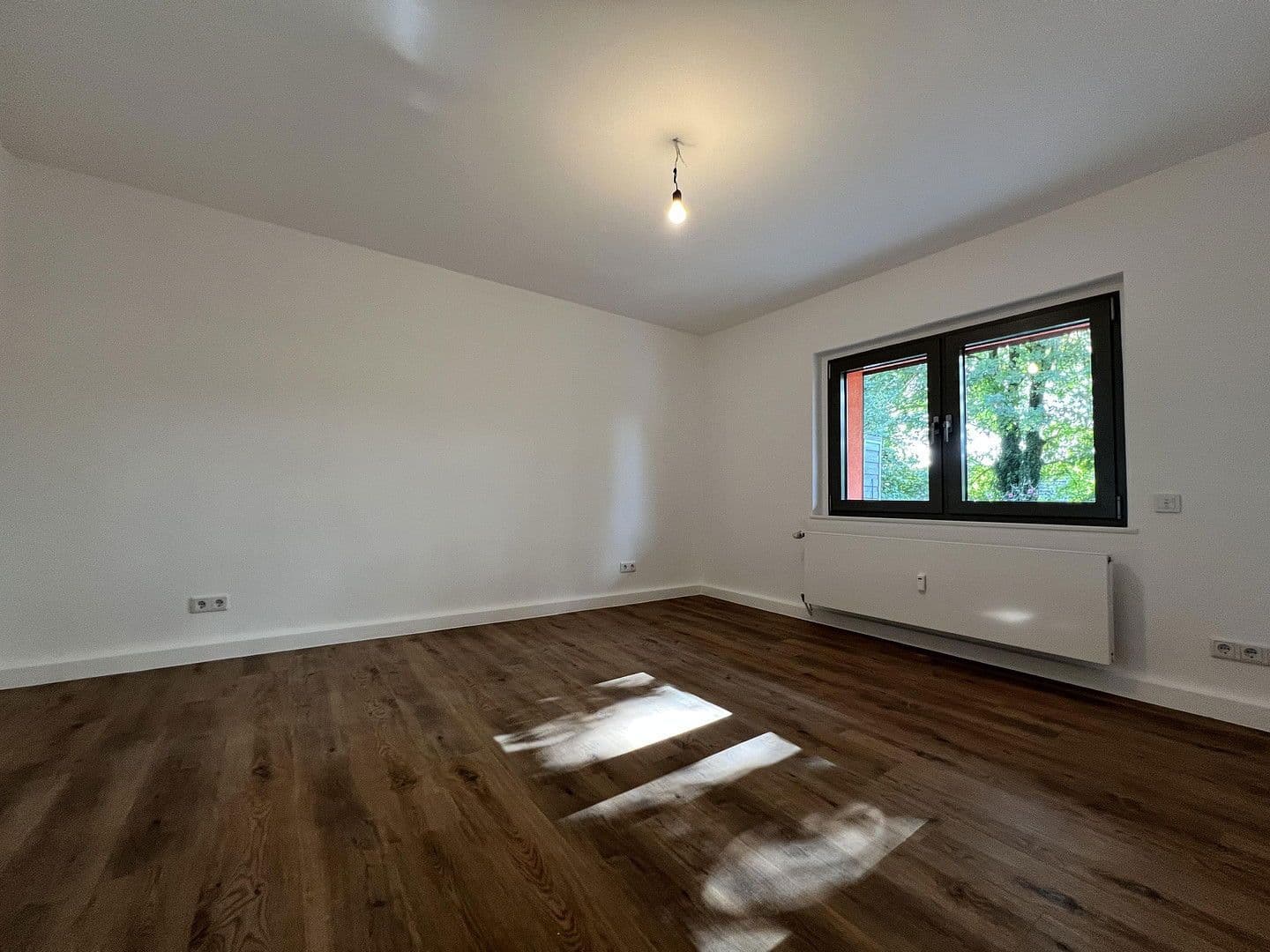 Prenájom bytu 3-izbový 100 m², Wetter (Ruhr), Severné Porýnie - Westfálsko Prenájom bytu 3-izbový 100 m², Wetter (Ruhr), Severné Porýnie - Westfálsko