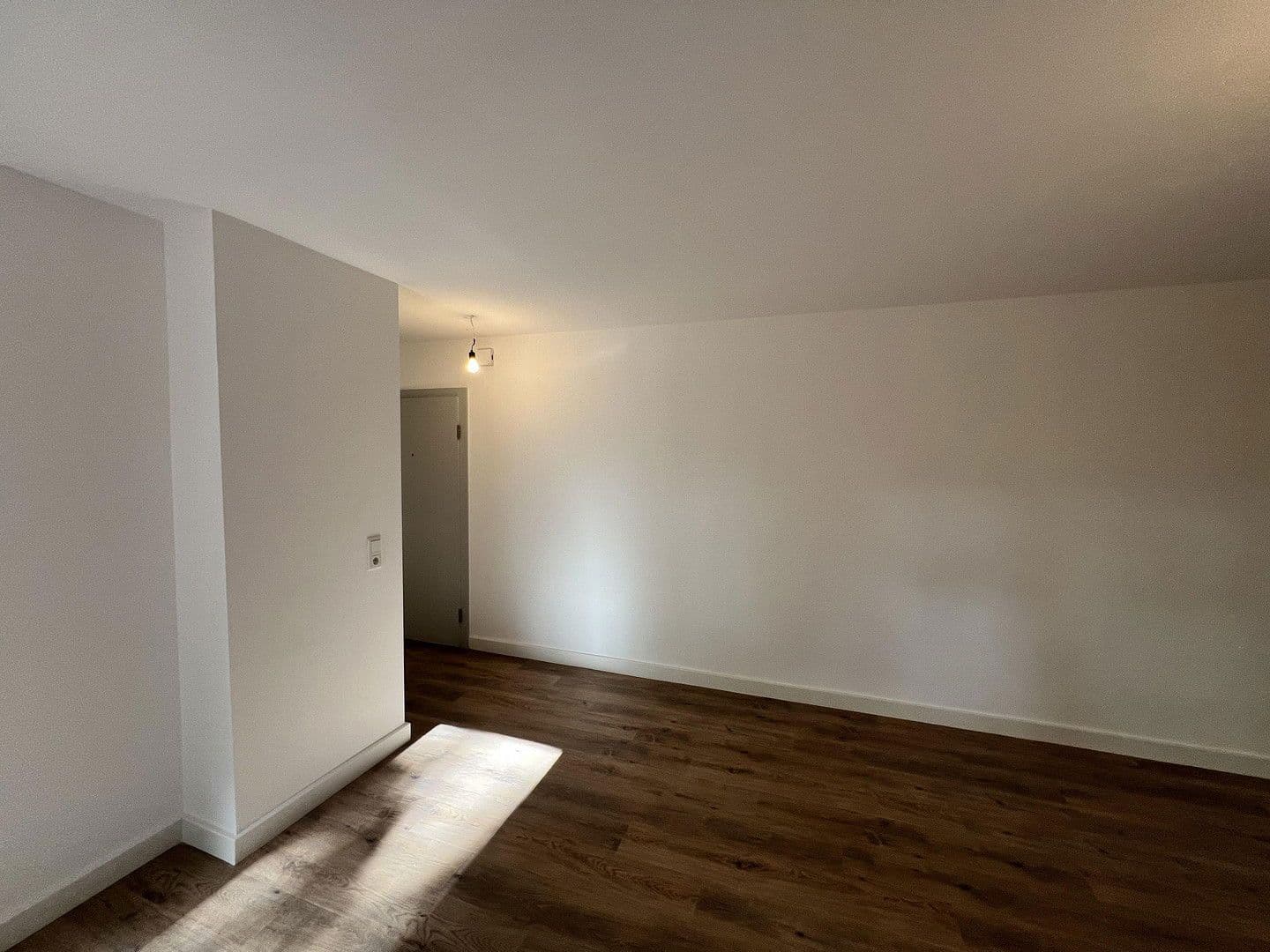 Prenájom bytu 3-izbový 100 m², Wetter (Ruhr), Severné Porýnie - Westfálsko Prenájom bytu 3-izbový 100 m², Wetter (Ruhr), Severné Porýnie - Westfálsko