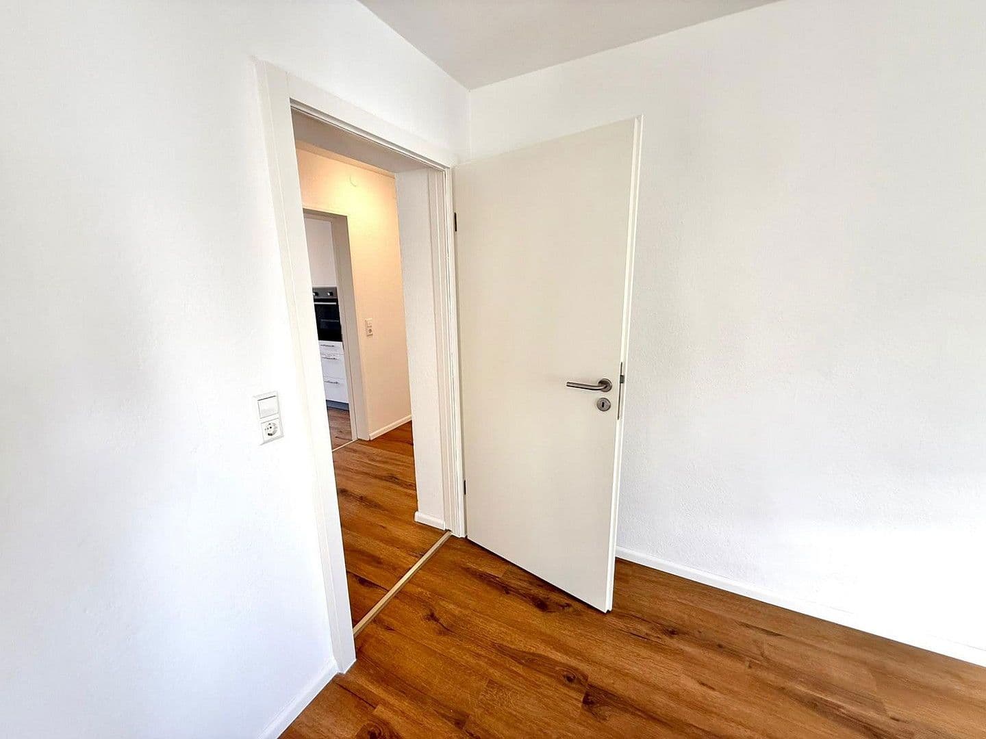 Prenájom bytu 3-izbový 93 m², Friedrichstraße 13, Rheinfelden (Baden), Bádensko-Wurttembersko Prenájom bytu 3-izbový 93 m², Friedrichstraße 13, Rheinfelden (Baden), Bádensko-Wurttembersko