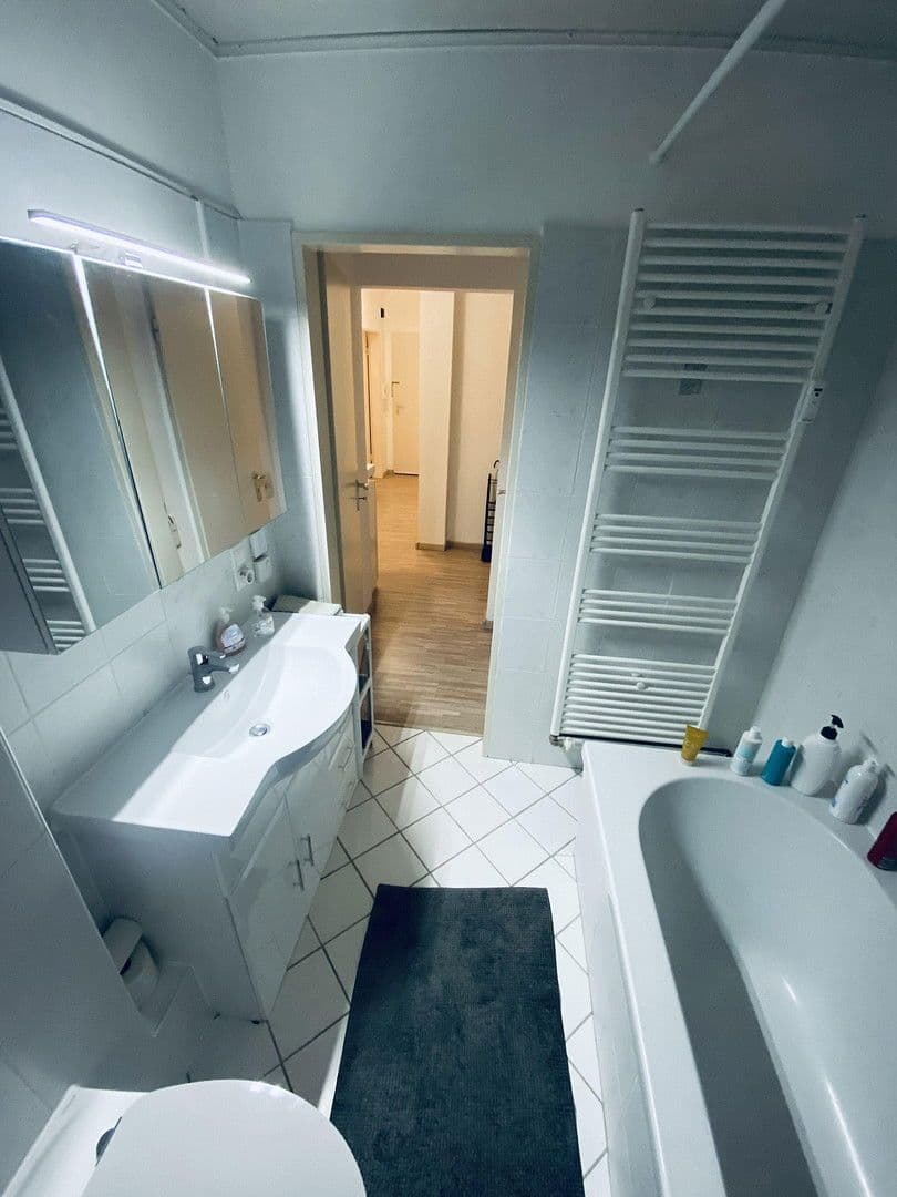 Prenájom bytu 3-izbový 68 m², Pinneberger Straße 55a, Wedel, Šlezvicko-Holštajnsko Prenájom bytu 3-izbový 68 m², Pinneberger Straße 55a, Wedel, Šlezvicko-Holštajnsko