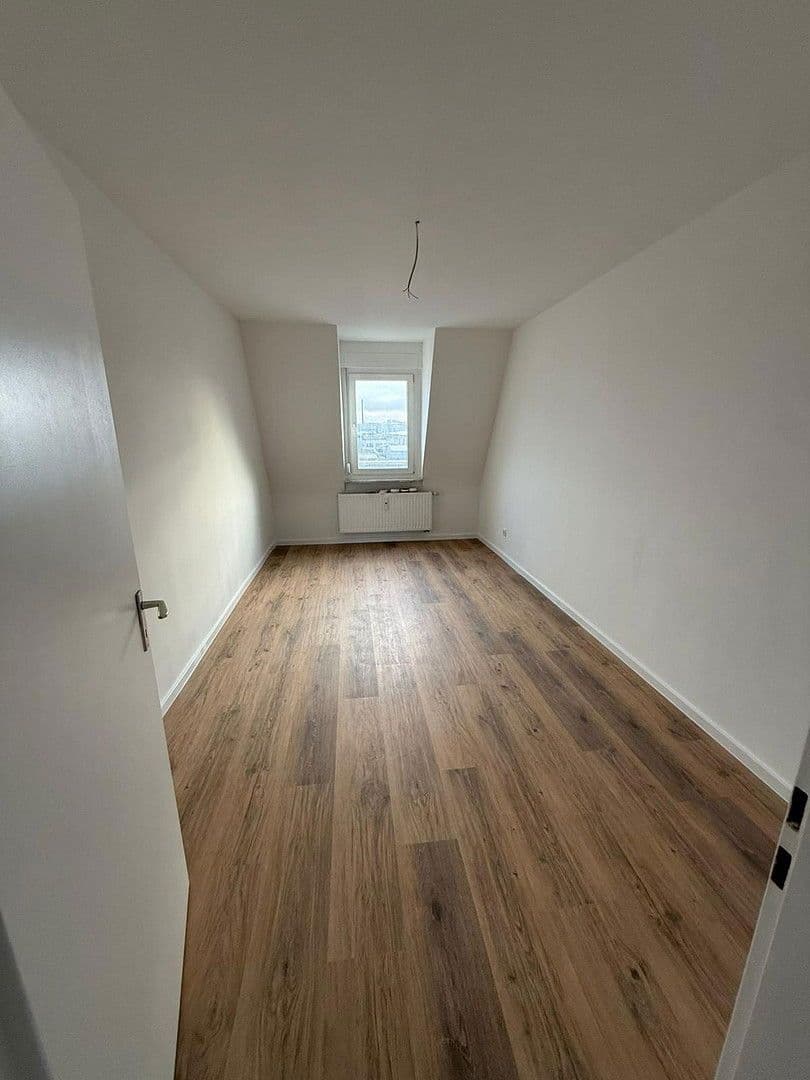 Prenájom bytu 3-izbový 65 m², Höfener Str. 22, Fürth, Bavorsko Prenájom bytu 3-izbový 65 m², Höfener Str. 22, Fürth, Bavorsko