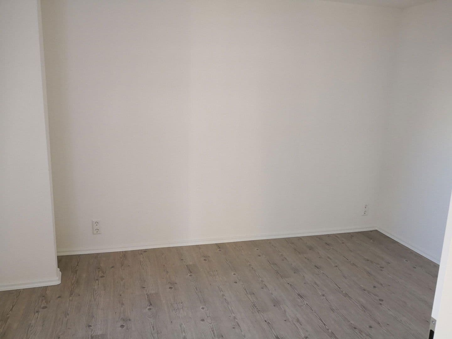 Prenájom bytu 2-izbový 62 m², Poststr.16, Meerane, Sasko Prenájom bytu 2-izbový 62 m², Poststr.16, Meerane, Sasko