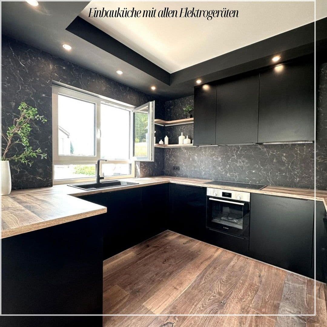 Predaj domu 148 m², pozemek 290 m², Zeitlarn, Bavorsko Predaj domu 148 m², pozemek 290 m², Zeitlarn, Bavorsko