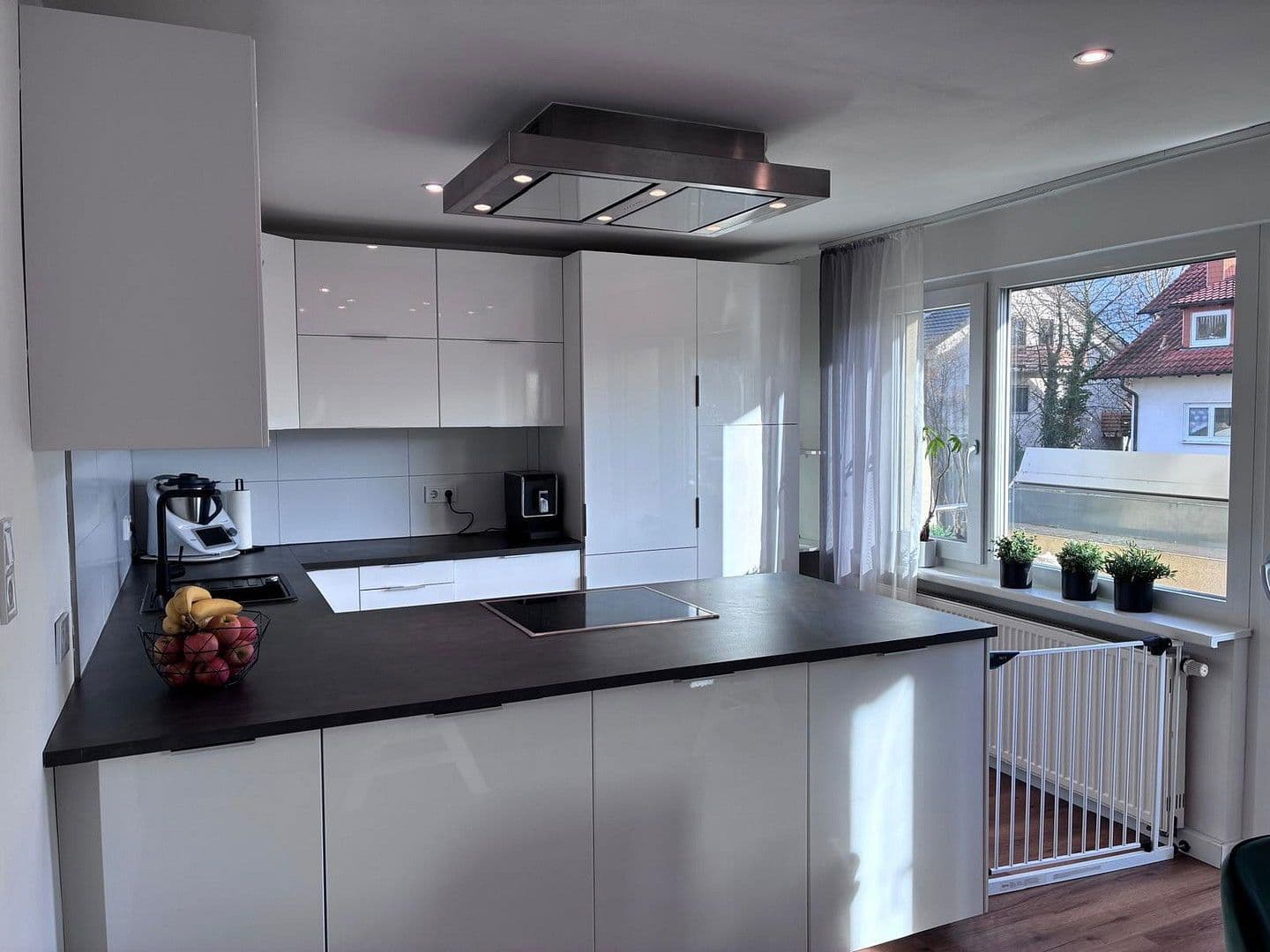 Predaj bytu 4-izbový 87 m², Östringen, Bádensko-Wurttembersko Predaj bytu 4-izbový 87 m², Östringen, Bádensko-Wurttembersko