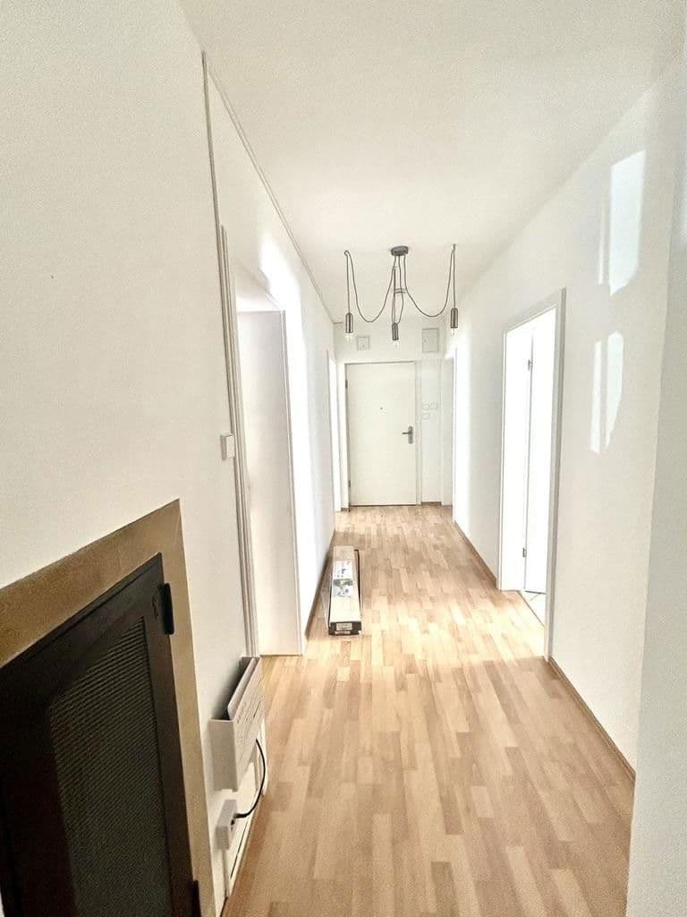 Prenájom bytu 1-izbový 15 m², Markomannenstr., Stuttgart, Bádensko-Wurttembersko Prenájom bytu 1-izbový 15 m², Markomannenstr., Stuttgart, Bádensko-Wurttembersko