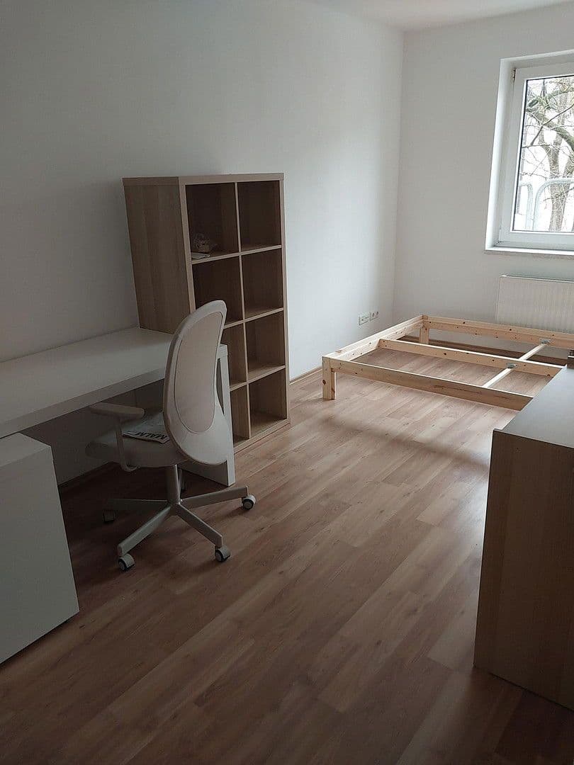 Prenájom bytu 2-izbový 50 m², München, Bavorsko Prenájom bytu 2-izbový 50 m², München, Bavorsko