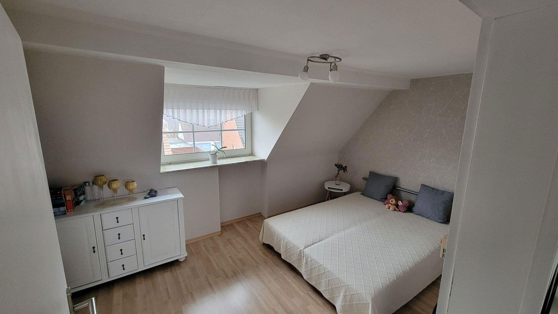 Predaj domu 117 m², pozemek 550 m², Helmstedt, Dolné Sasko Predaj domu 117 m², pozemek 550 m², Helmstedt, Dolné Sasko