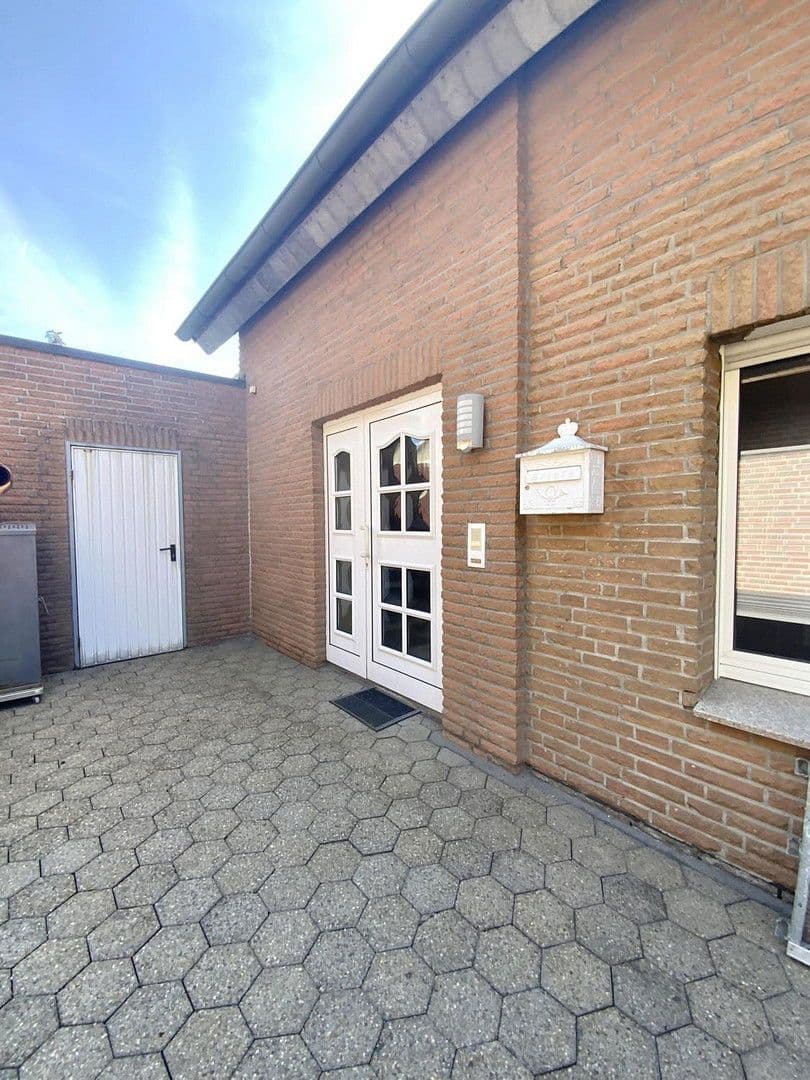 Prenájom bytu 2-izbový 91 m², Römerstraße 43, Selm, Severné Porýnie - Westfálsko Prenájom bytu 2-izbový 91 m², Römerstraße 43, Selm, Severné Porýnie - Westfálsko