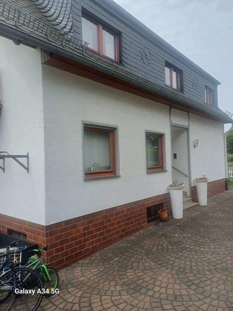 Predaj domu 180 m², pozemek 400 m², Pfalzfelder Straße 32, Norath, Porýnie-Falcko Predaj domu 180 m², pozemek 400 m², Pfalzfelder Straße 32, Norath, Porýnie-Falcko