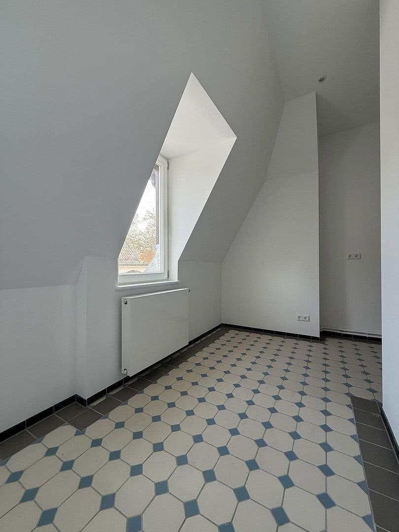 Prenájom bytu 2-izbový 80 m², Berlin, Berlín Prenájom bytu 2-izbový 80 m², Berlin, Berlín